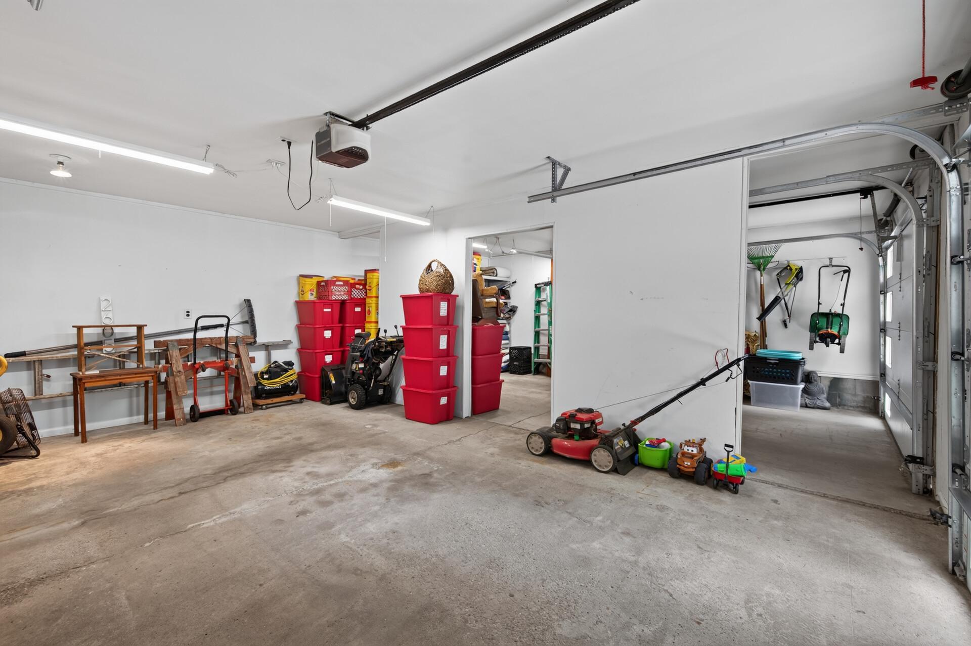 View of Residential at 2605 Garfield Street, Minneapolis MN 55418, Minneapolis (23 of 29) - Mike Wilen | Minnesota Team Real Estate
