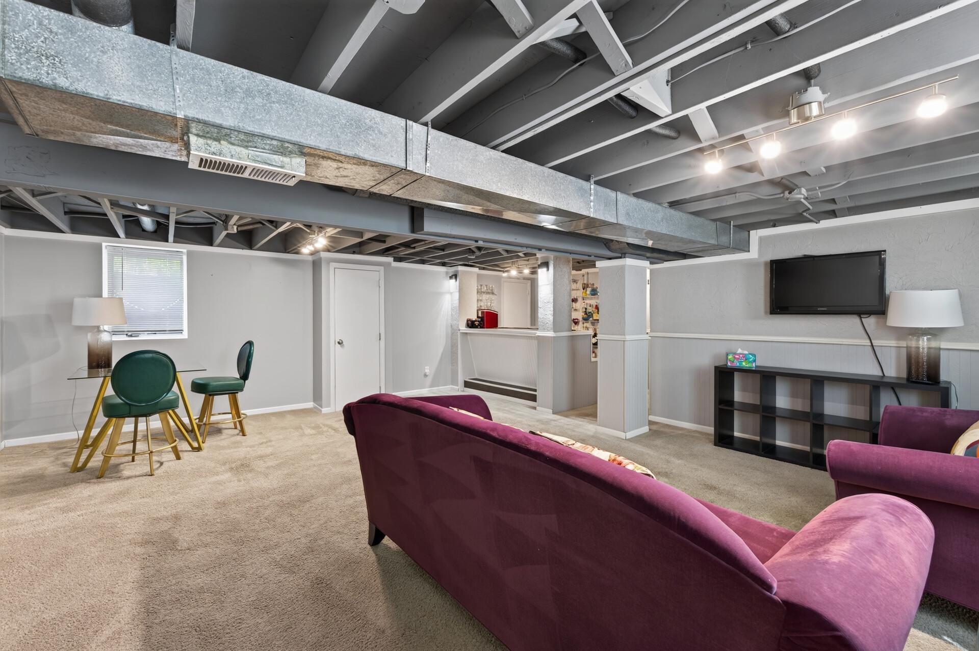 View of Residential at 2605 Garfield Street, Minneapolis MN 55418, Minneapolis (21 of 29) - Mike Wilen | Minnesota Team Real Estate