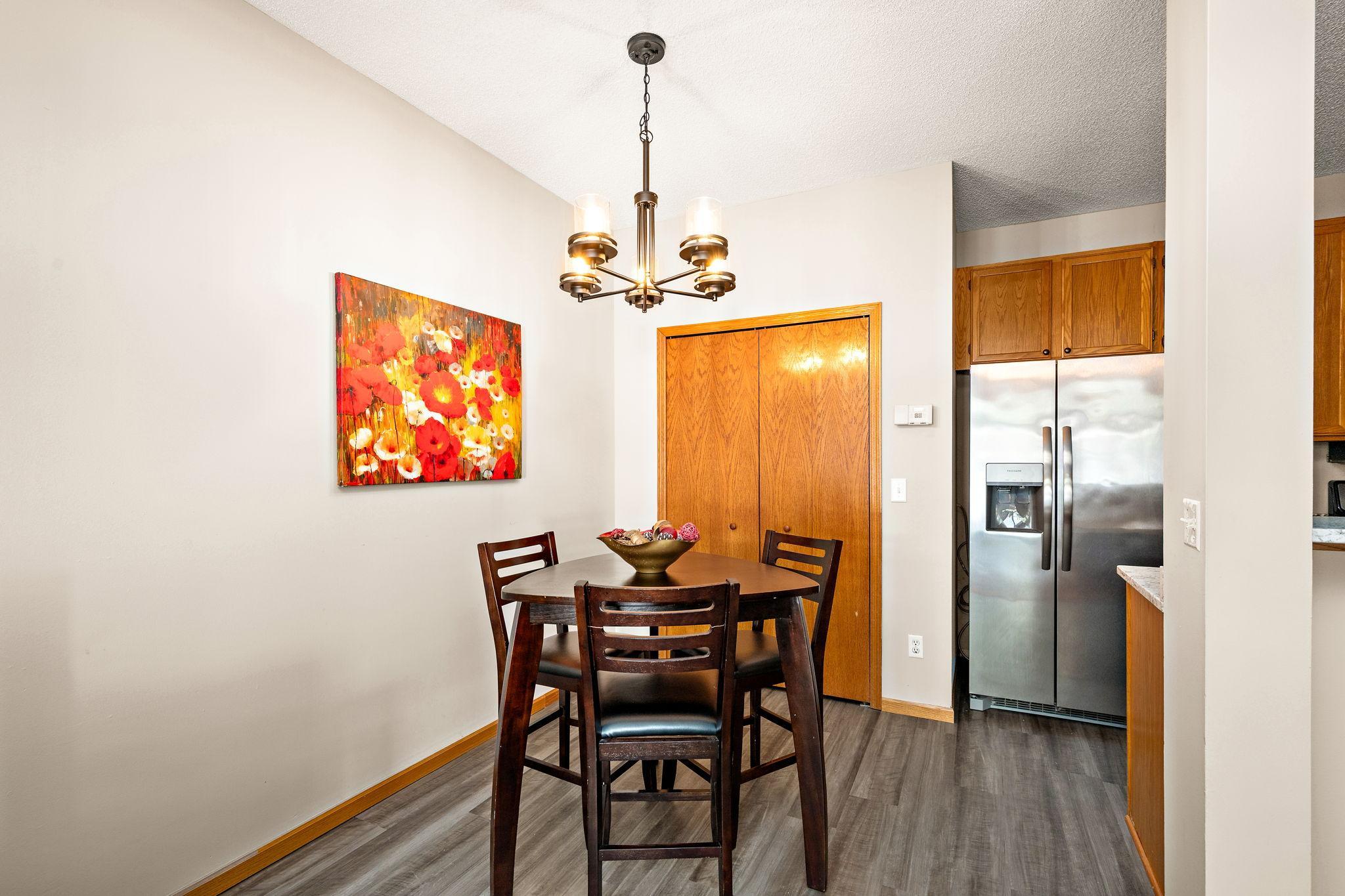 View of Residential at 8581 Cortland Road, Eden Prairie MN 55344, Eden Prairie (8 of 22) - Mike Wilen | Minnesota Team Real Estate