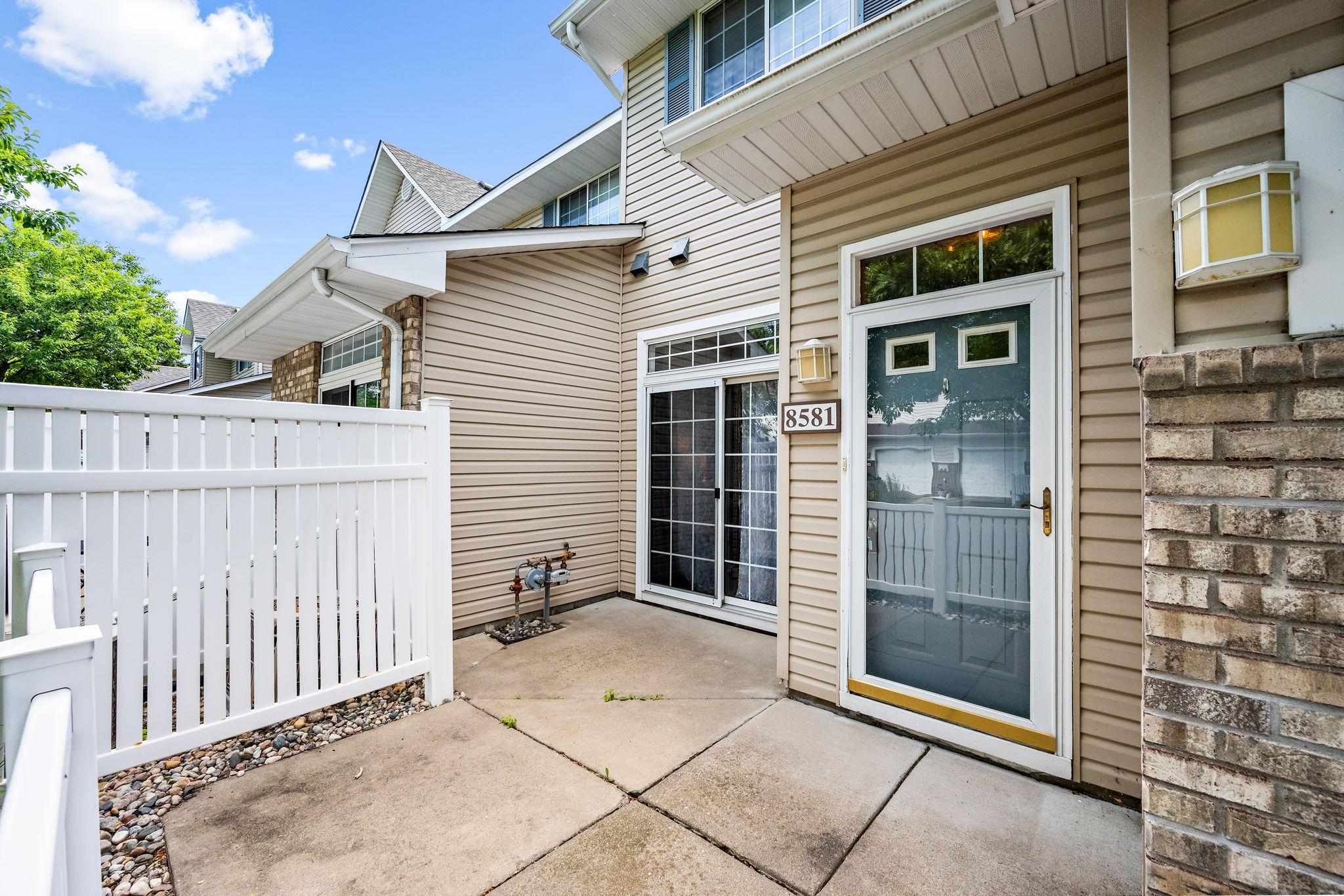 View of Residential at 8581 Cortland Road, Eden Prairie MN 55344, Eden Prairie (2 of 22) - Mike Wilen | Minnesota Team Real Estate