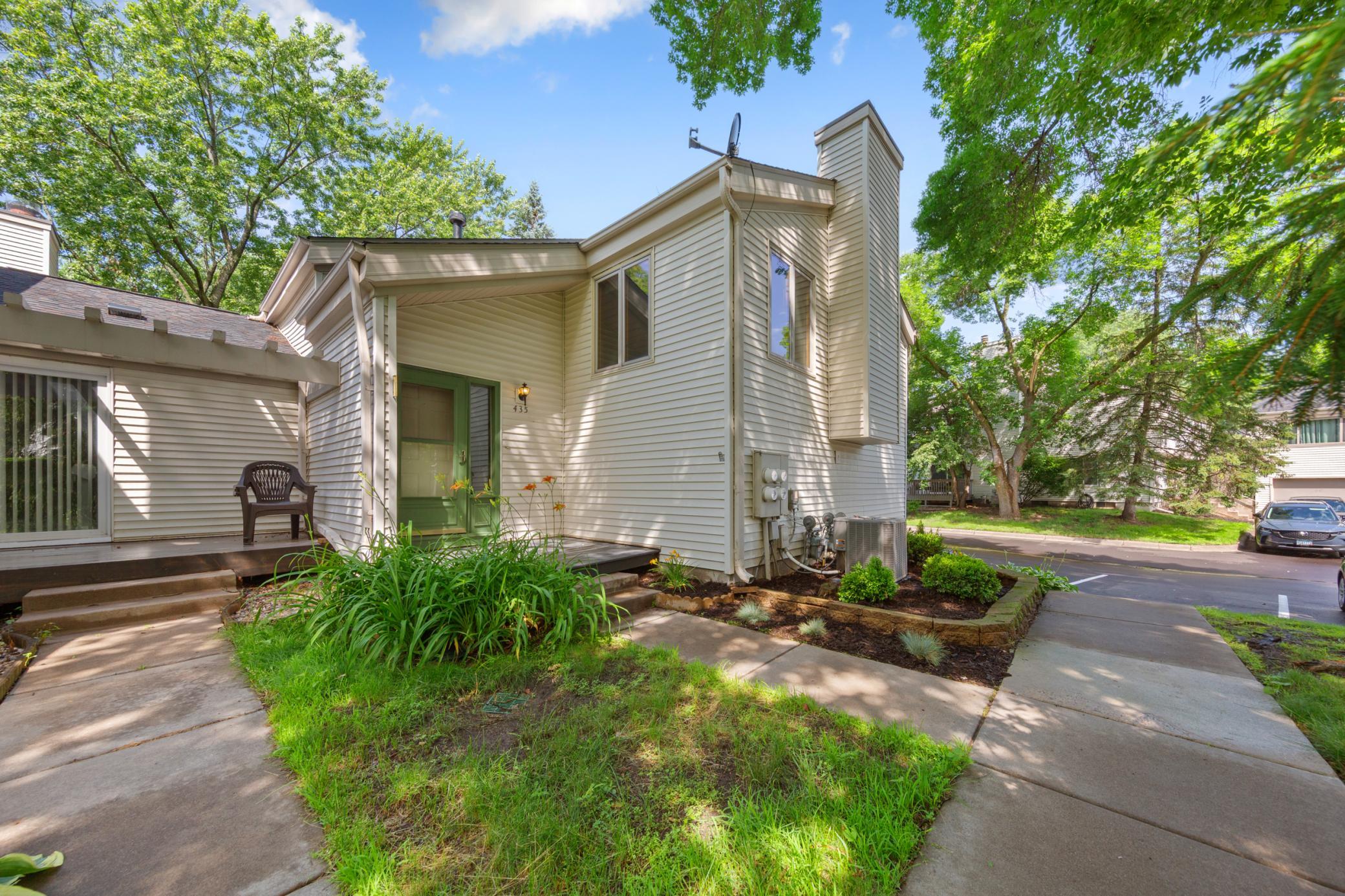 View of Residential at 435 Fontaine Court, Woodbury MN 55125, Woodbury (3 of 38) - Mike Wilen | Minnesota Team Real Estate