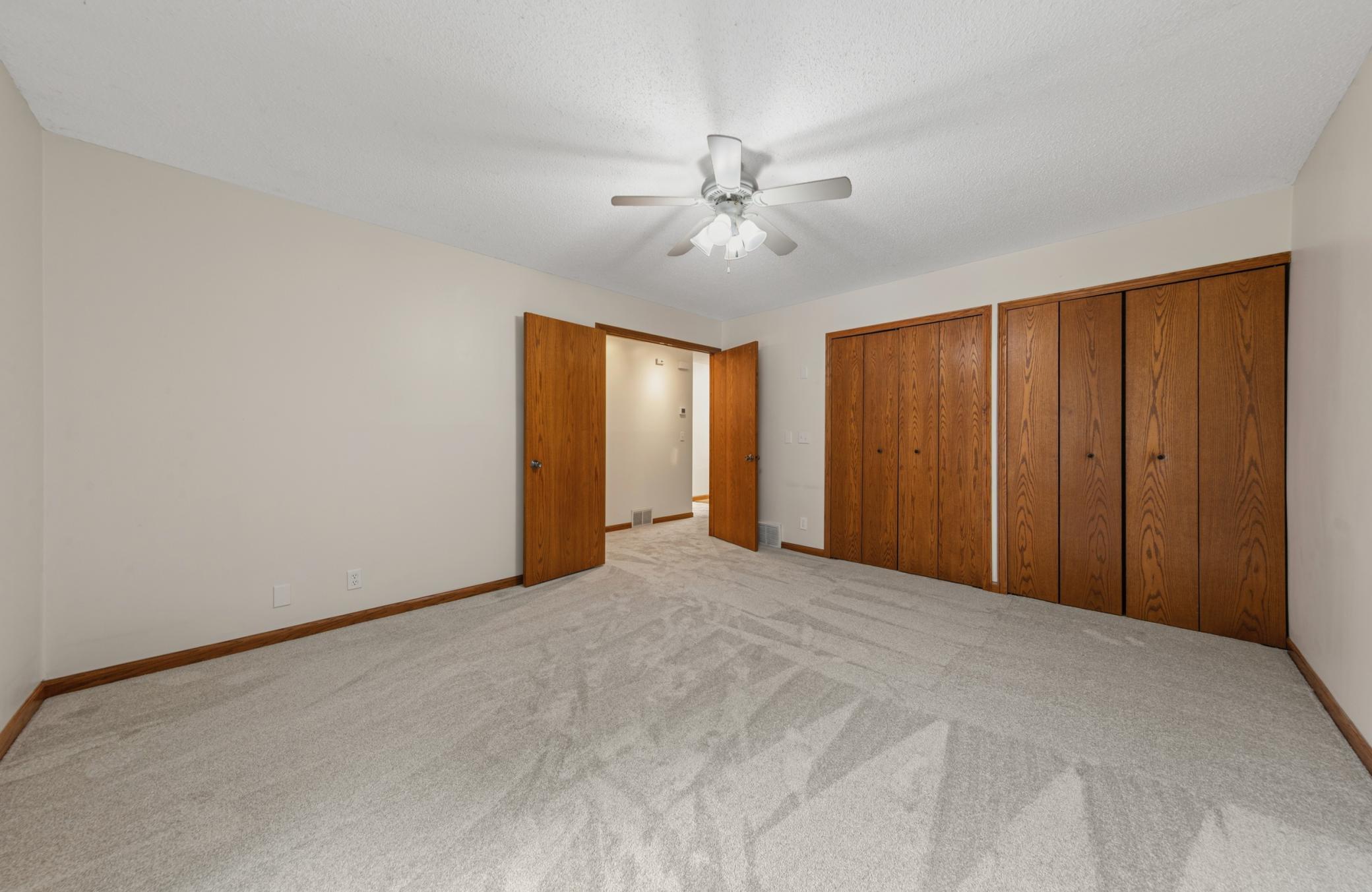 View of Residential at 435 Fontaine Court, Woodbury MN 55125, Woodbury (17 of 38) - Mike Wilen | Minnesota Team Real Estate
