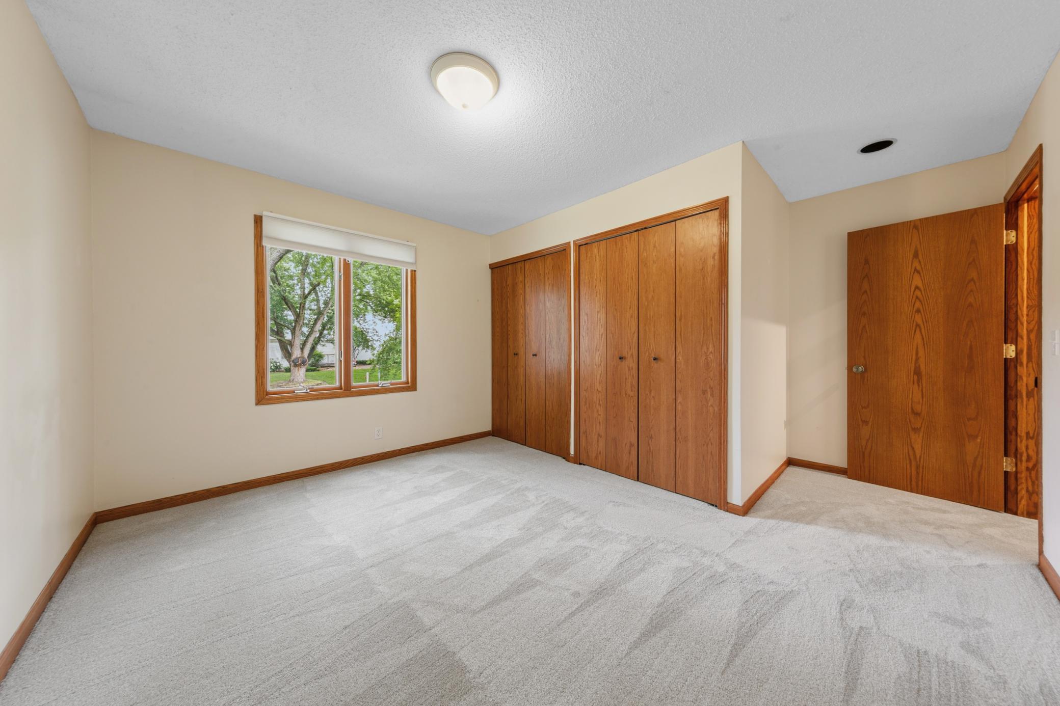 View of Residential at 435 Fontaine Court, Woodbury MN 55125, Woodbury (21 of 38) - Mike Wilen | Minnesota Team Real Estate
