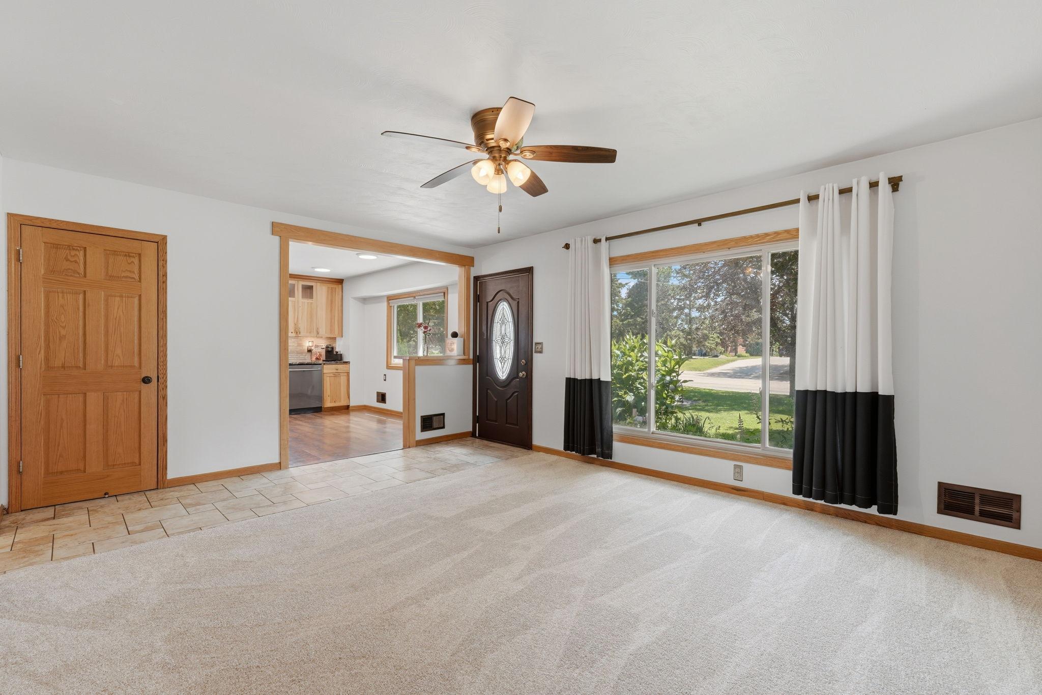 View of Residential at 2145 County Road E, White Bear Lake MN 55110, White Bear Lake (8 of 28) - Mike Wilen | Minnesota Team Real Estate