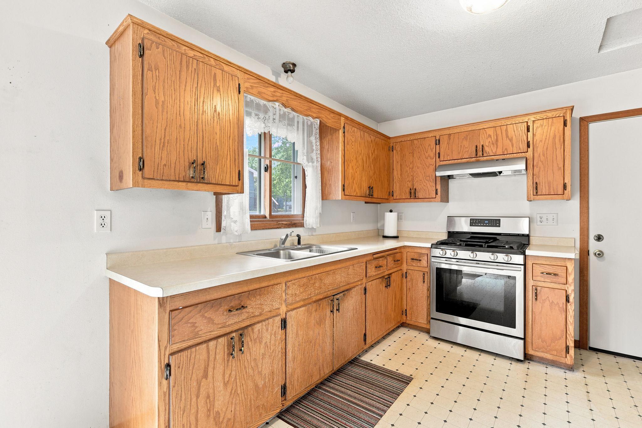 View of Residential at 19 Heights Road, Saint Michael MN 55376, Saint Michael (9 of 22) - Mike Wilen | Minnesota Team Real Estate
