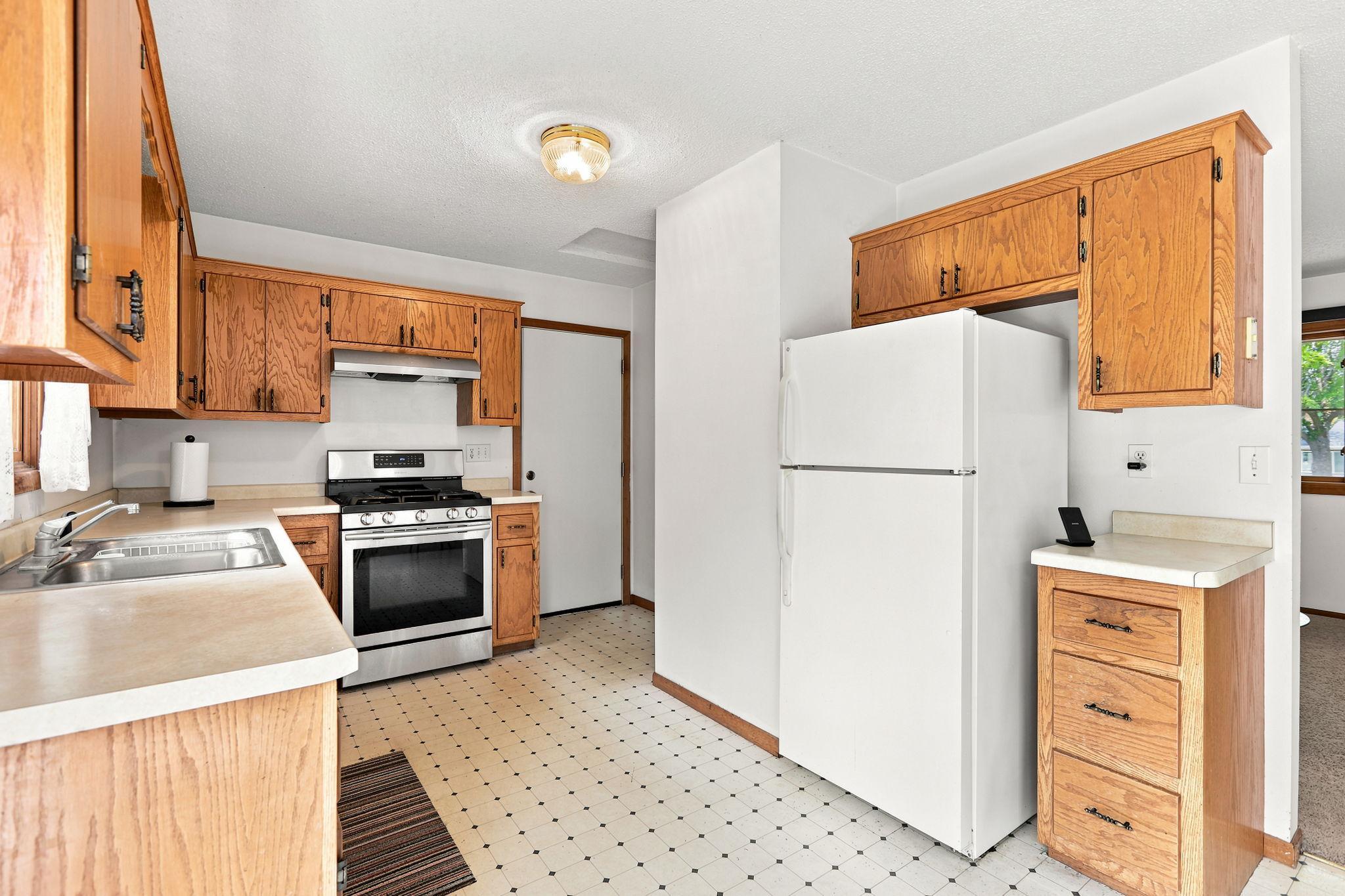 View of Residential at 19 Heights Road, Saint Michael MN 55376, Saint Michael (8 of 22) - Mike Wilen | Minnesota Team Real Estate