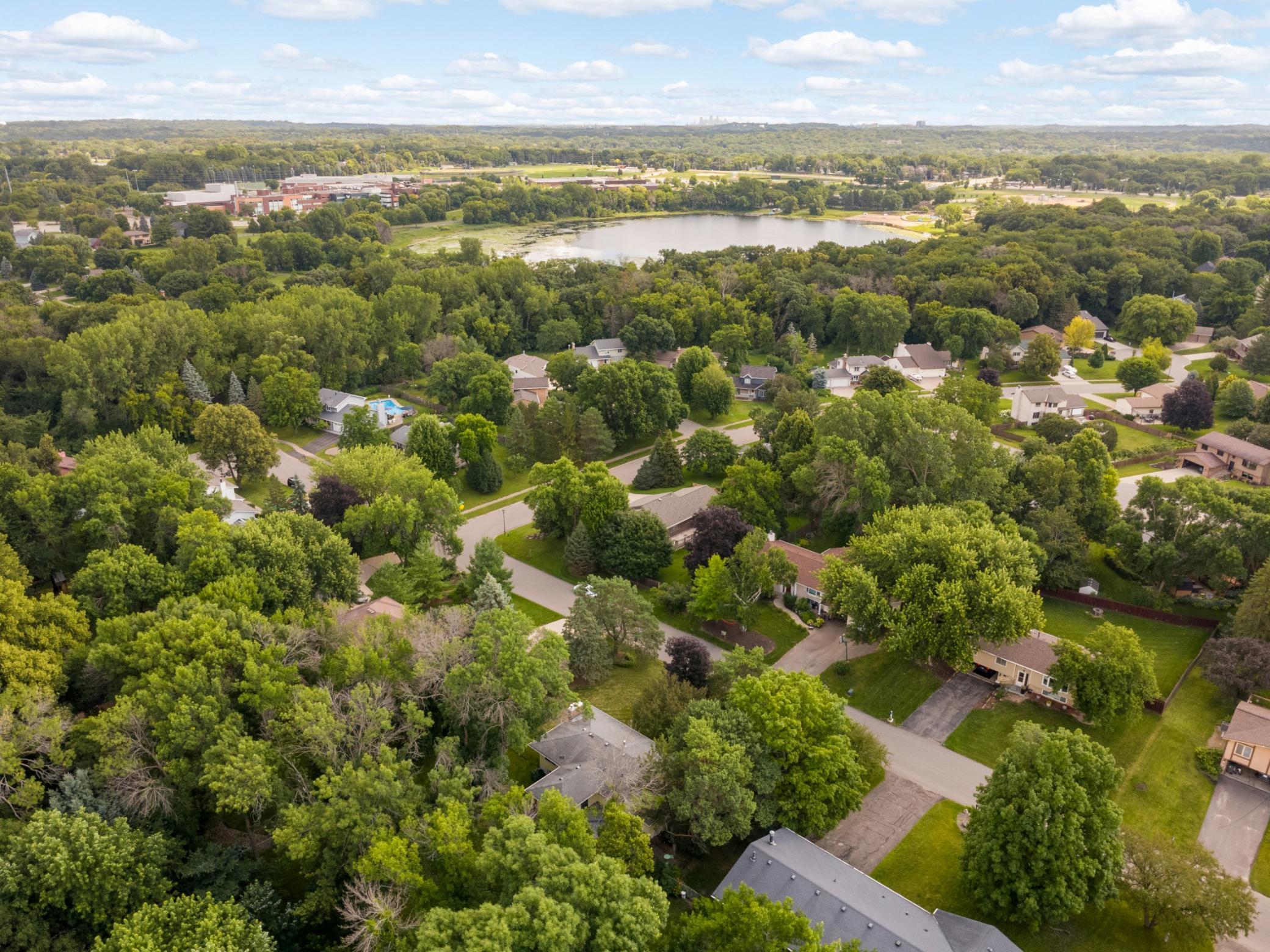 View of Residential at 7660 Heritage Road, Eden Prairie MN 55346, Eden Prairie (40 of 42) - Mike Wilen | Minnesota Team Real Estate