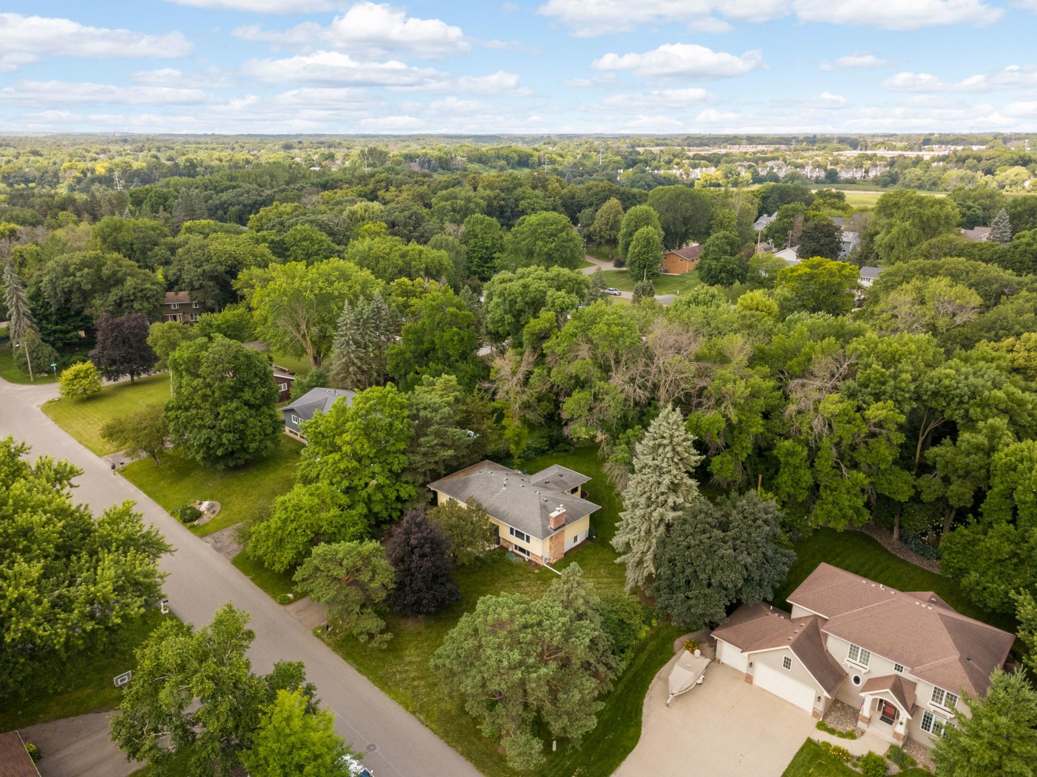 View of Residential at 7660 Heritage Road, Eden Prairie MN 55346, Eden Prairie (37 of 42) - Mike Wilen | Minnesota Team Real Estate