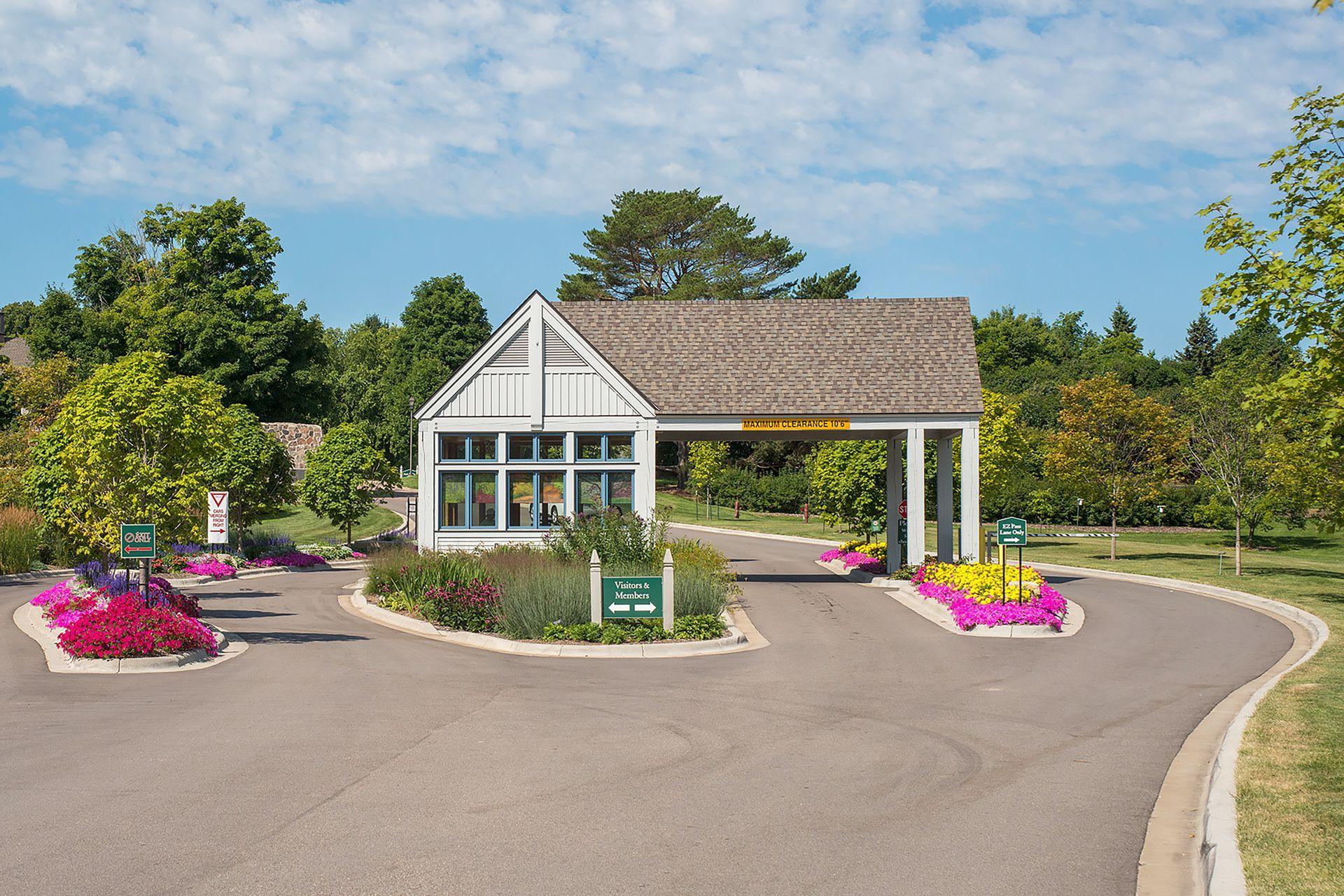 View of Residential at 3921 Minnewashta Court, Chanhassen MN 55331, Chanhassen (38 of 49) - Mike Wilen | Minnesota Team Real Estate