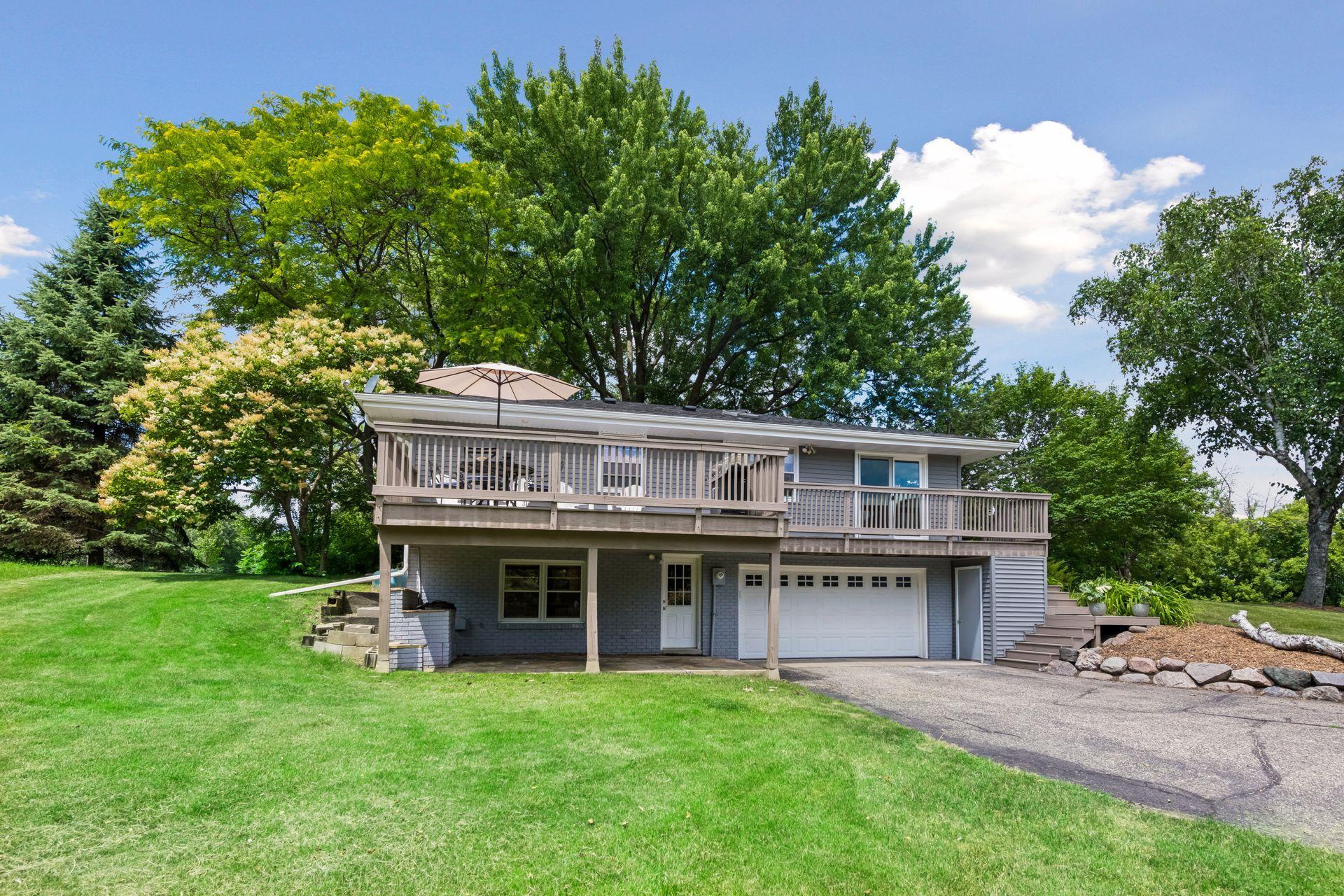 View of Residential at 3921 Minnewashta Court, Chanhassen MN 55331, Chanhassen (34 of 49) - Mike Wilen | Minnesota Team Real Estate