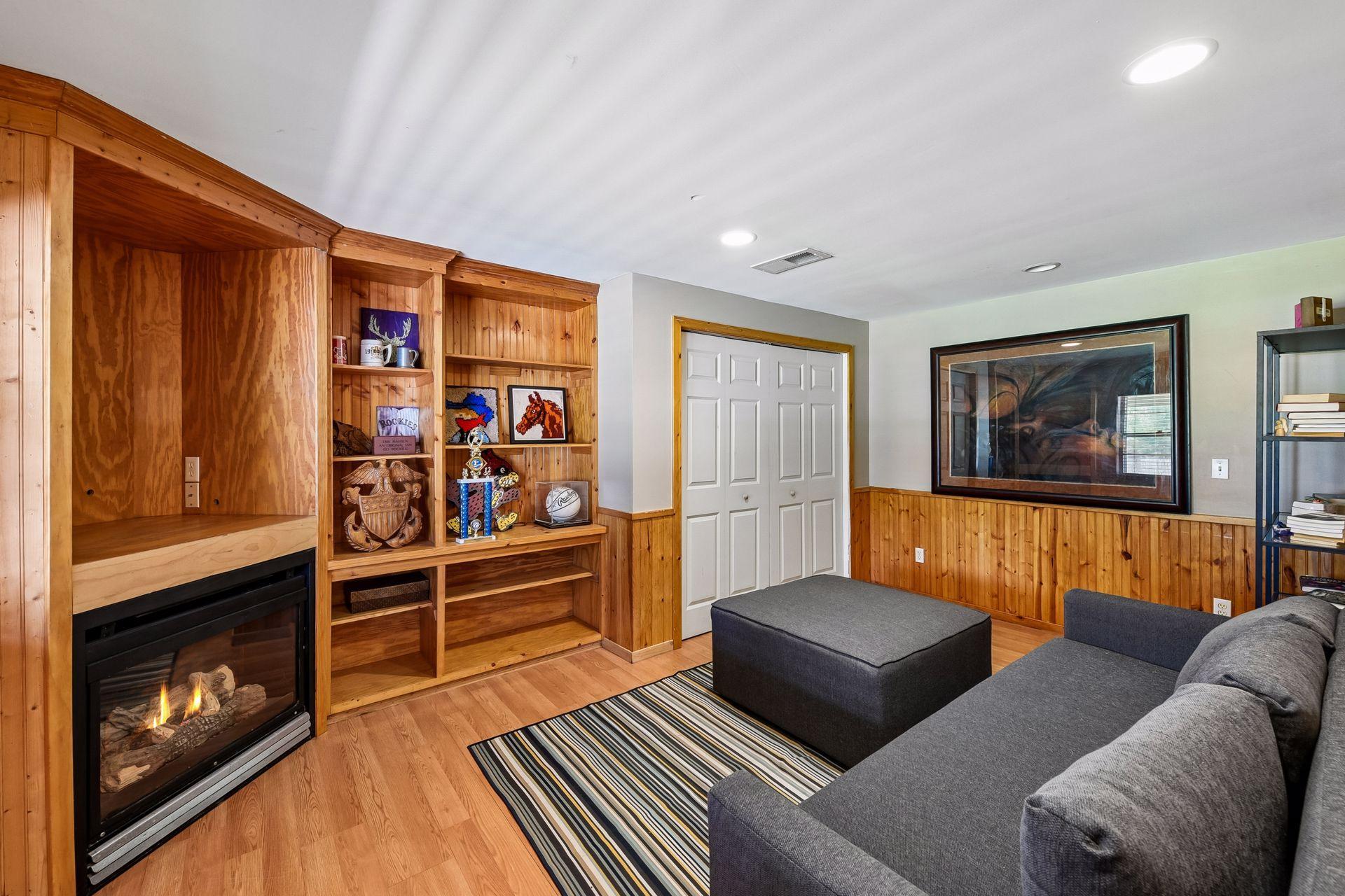 View of Residential at 3921 Minnewashta Court, Chanhassen MN 55331, Chanhassen (23 of 49) - Mike Wilen | Minnesota Team Real Estate