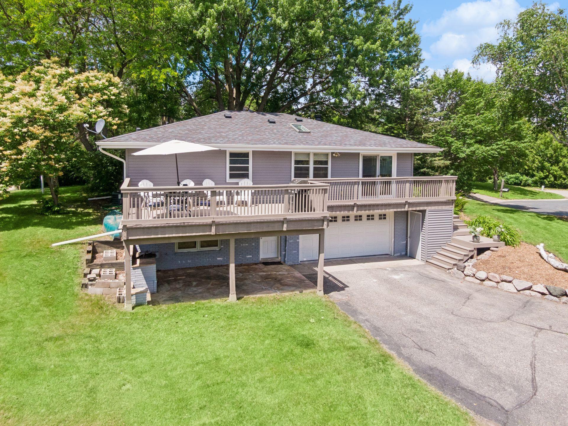 View of Residential at 3921 Minnewashta Court, Chanhassen MN 55331, Chanhassen (4 of 49) - Mike Wilen | Minnesota Team Real Estate
