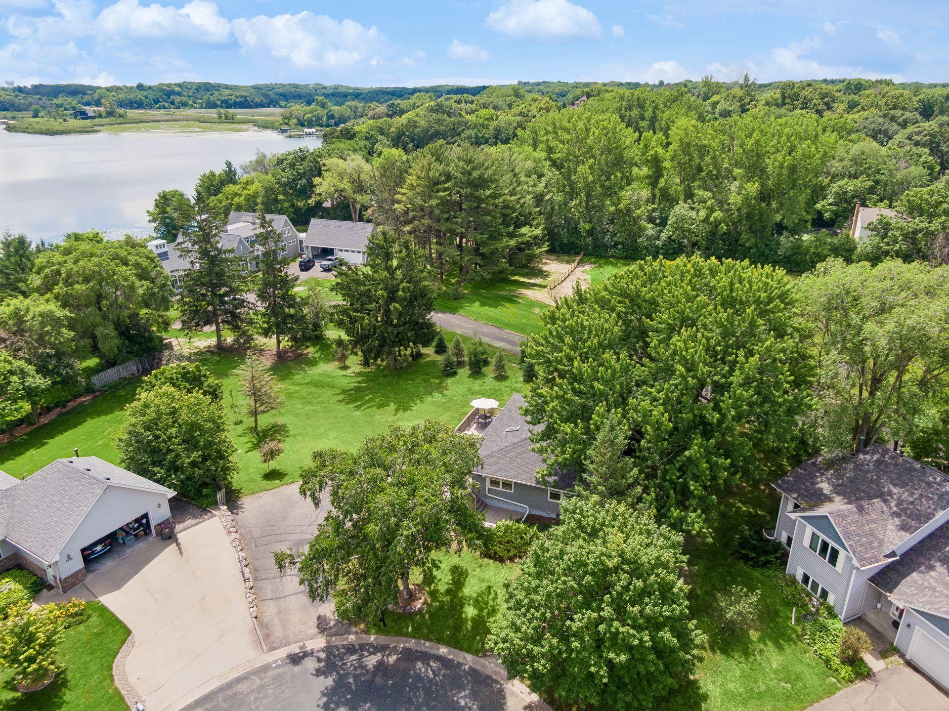 View of Residential at 3921 Minnewashta Court, Chanhassen MN 55331, Chanhassen - Mike Wilen | Minnesota Team Real Estate
