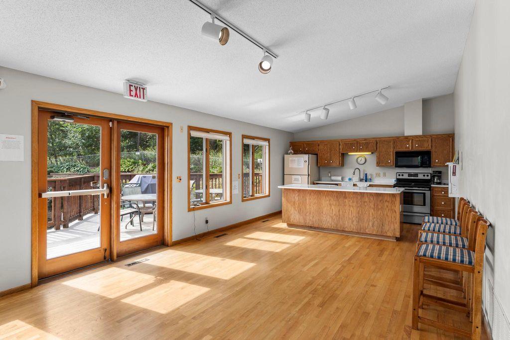 View of Residential at 493 Sterling Street, Maplewood MN 55119, Maplewood (26 of 37) - Mike Wilen | Minnesota Team Real Estate