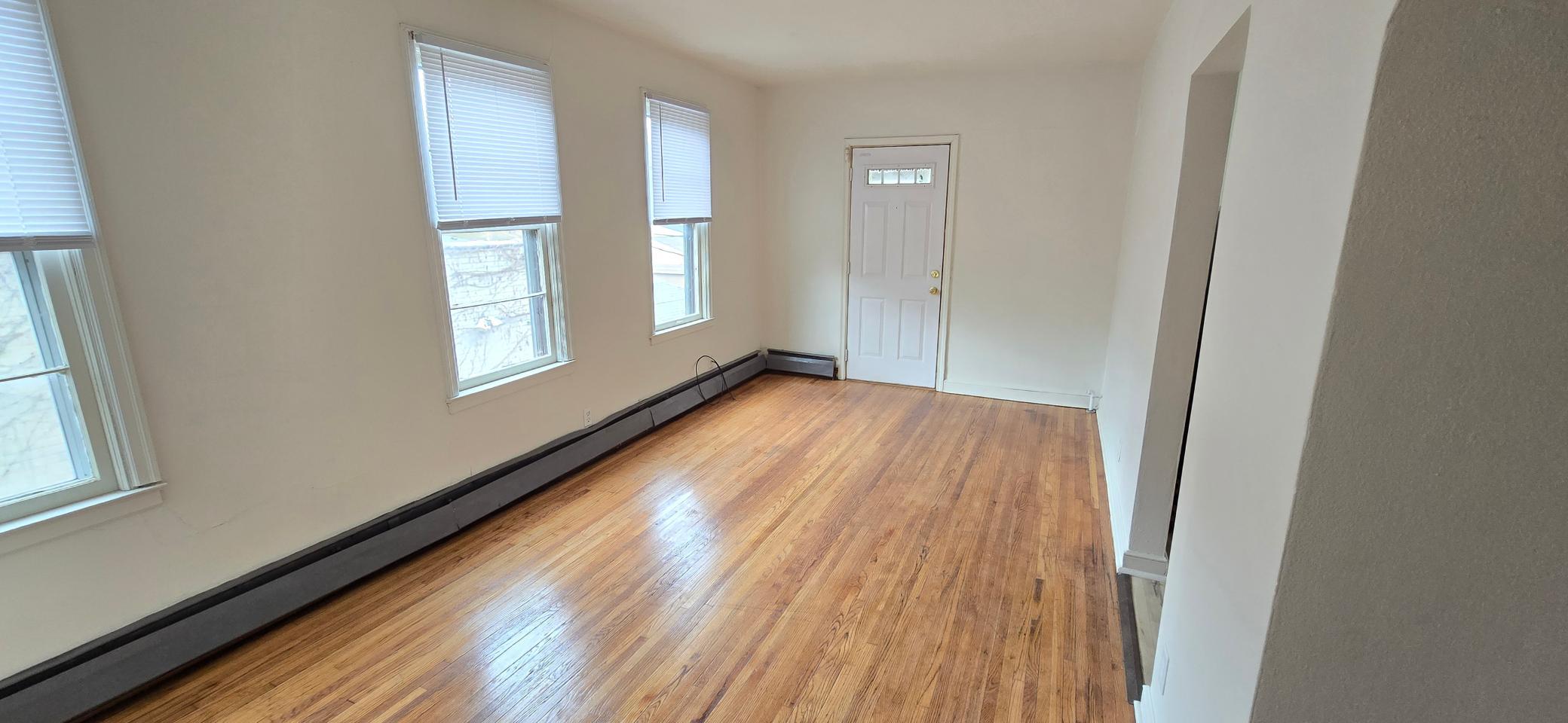 View of Commercial Sale at 893 Randolph Avenue, Saint Paul MN 55102, Saint Paul (3 of 16) - Mike Wilen | Minnesota Team Real Estate