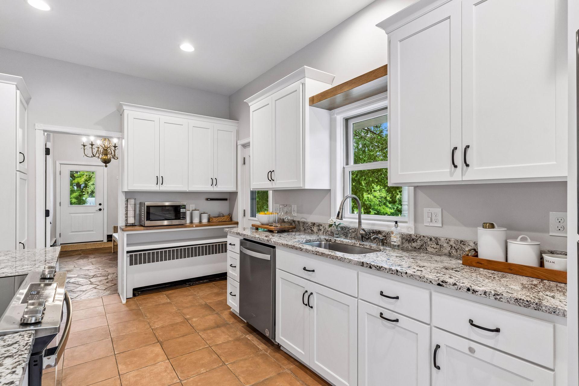 View of Residential at 1450 Ripley Avenue, Maplewood MN 55109, Maplewood (14 of 61) - Mike Wilen | Minnesota Team Real Estate