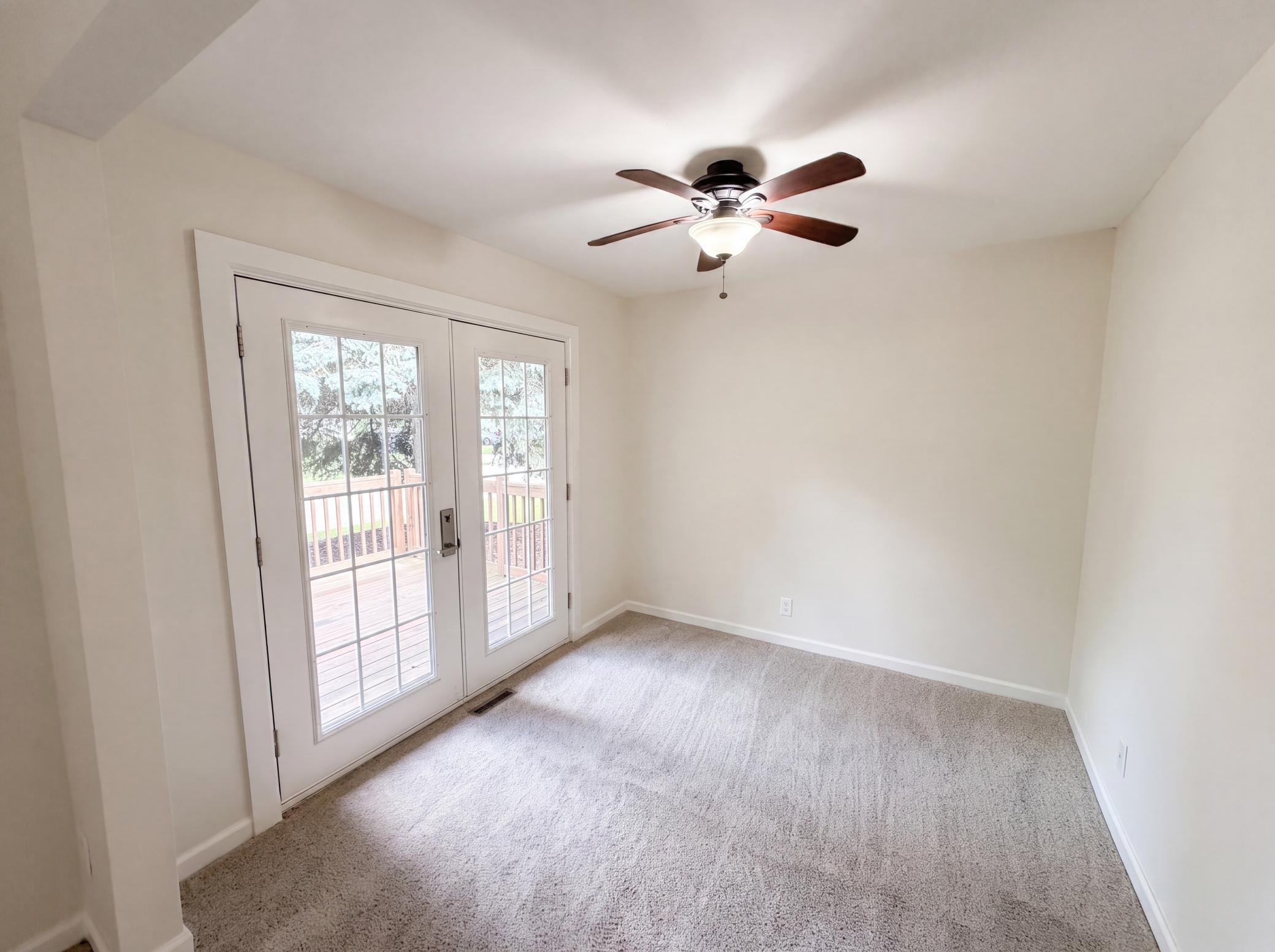 View of Residential at 2591 Aldine Street, Roseville MN 55113, Roseville (20 of 25) - Mike Wilen | Minnesota Team Real Estate