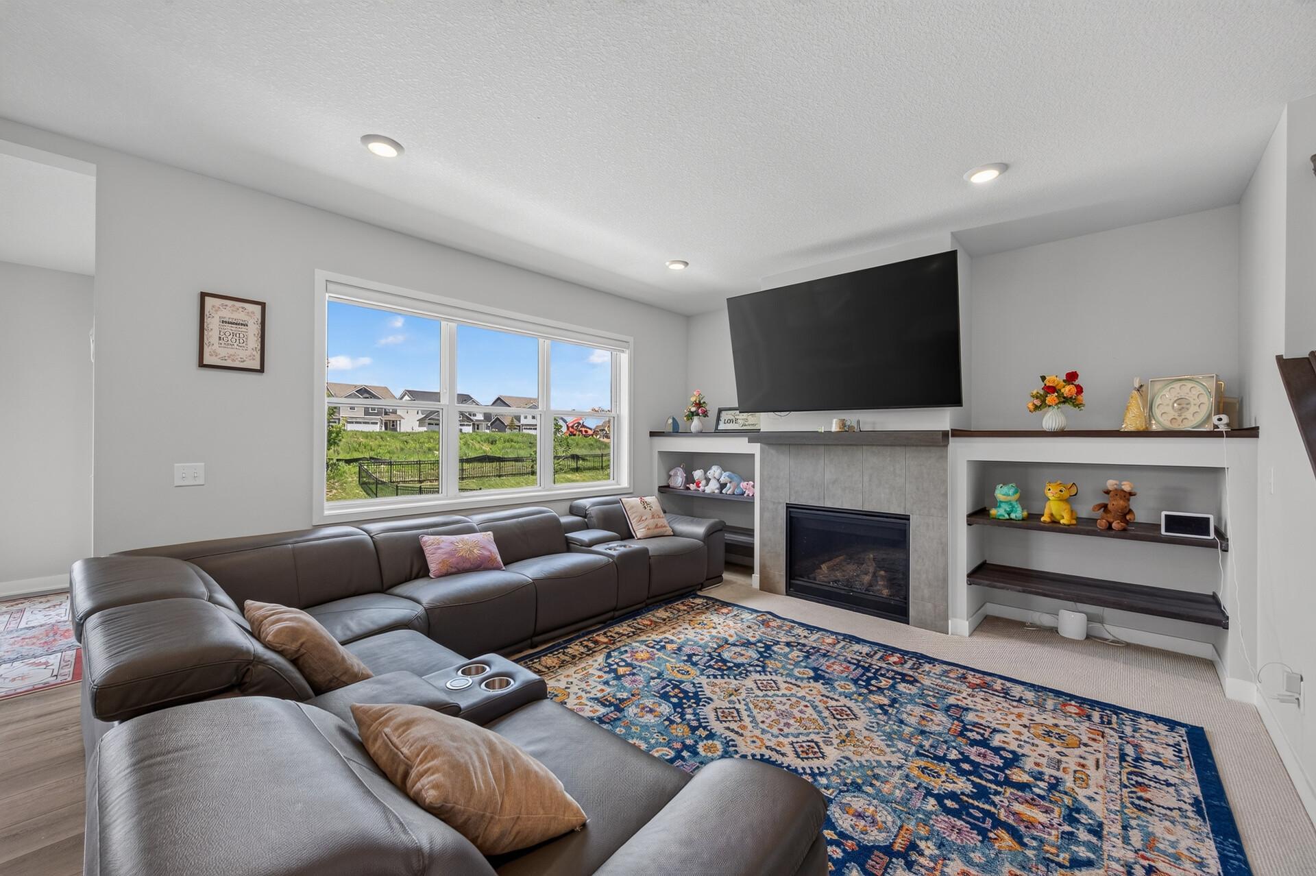 View of Residential at 18333 Glacier Way, Lakeville MN 55044, Lakeville (4 of 33) - Mike Wilen | Minnesota Team Real Estate