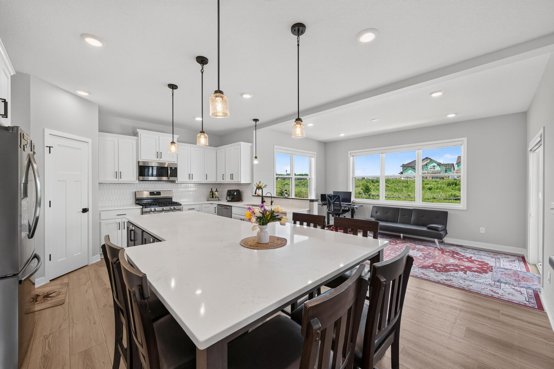 View of Residential at 18333 Glacier Way, Lakeville MN 55044, Lakeville (6 of 33) - Mike Wilen | Minnesota Team Real Estate
