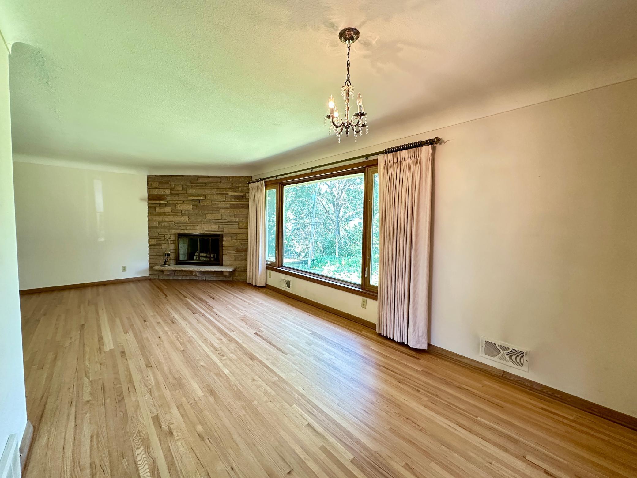 View of Residential at 732 Forest Dale Road, New Brighton MN 55112, New Brighton (7 of 43) - Mike Wilen | Minnesota Team Real Estate