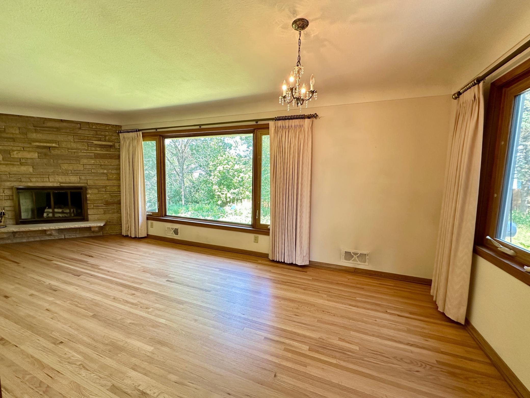View of Residential at 732 Forest Dale Road, New Brighton MN 55112, New Brighton (8 of 43) - Mike Wilen | Minnesota Team Real Estate