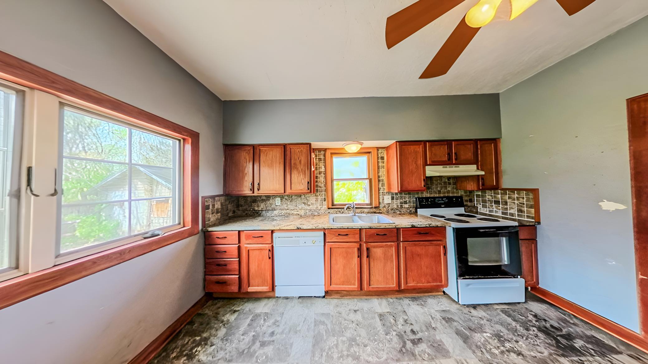 View of Residential at 320 3rd Street, Le Sueur MN 56058, Le Sueur (5 of 21) - Mike Wilen | Minnesota Team Real Estate