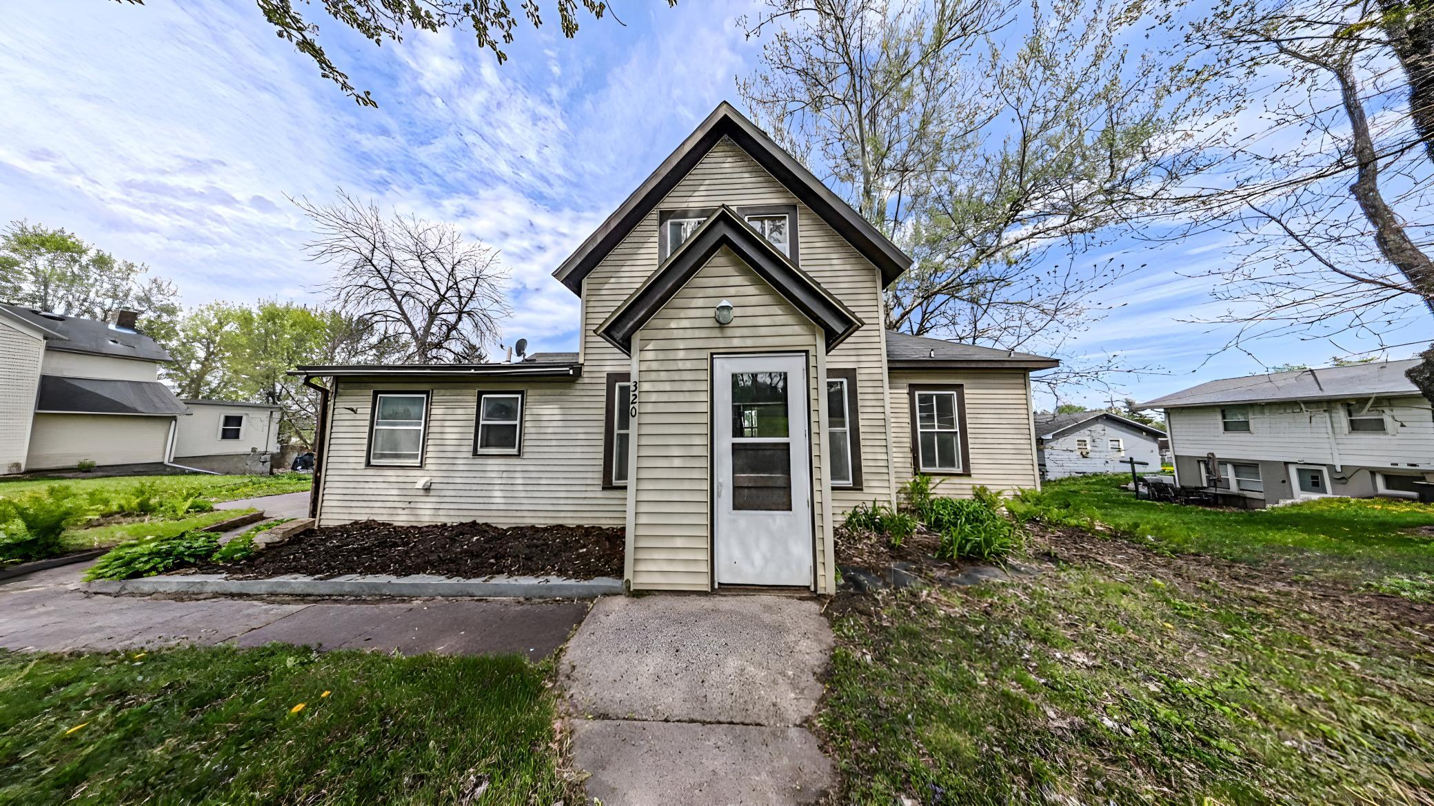 View of Residential at 320 3rd Street, Le Sueur MN 56058, Le Sueur (3 of 21) - Mike Wilen | Minnesota Team Real Estate