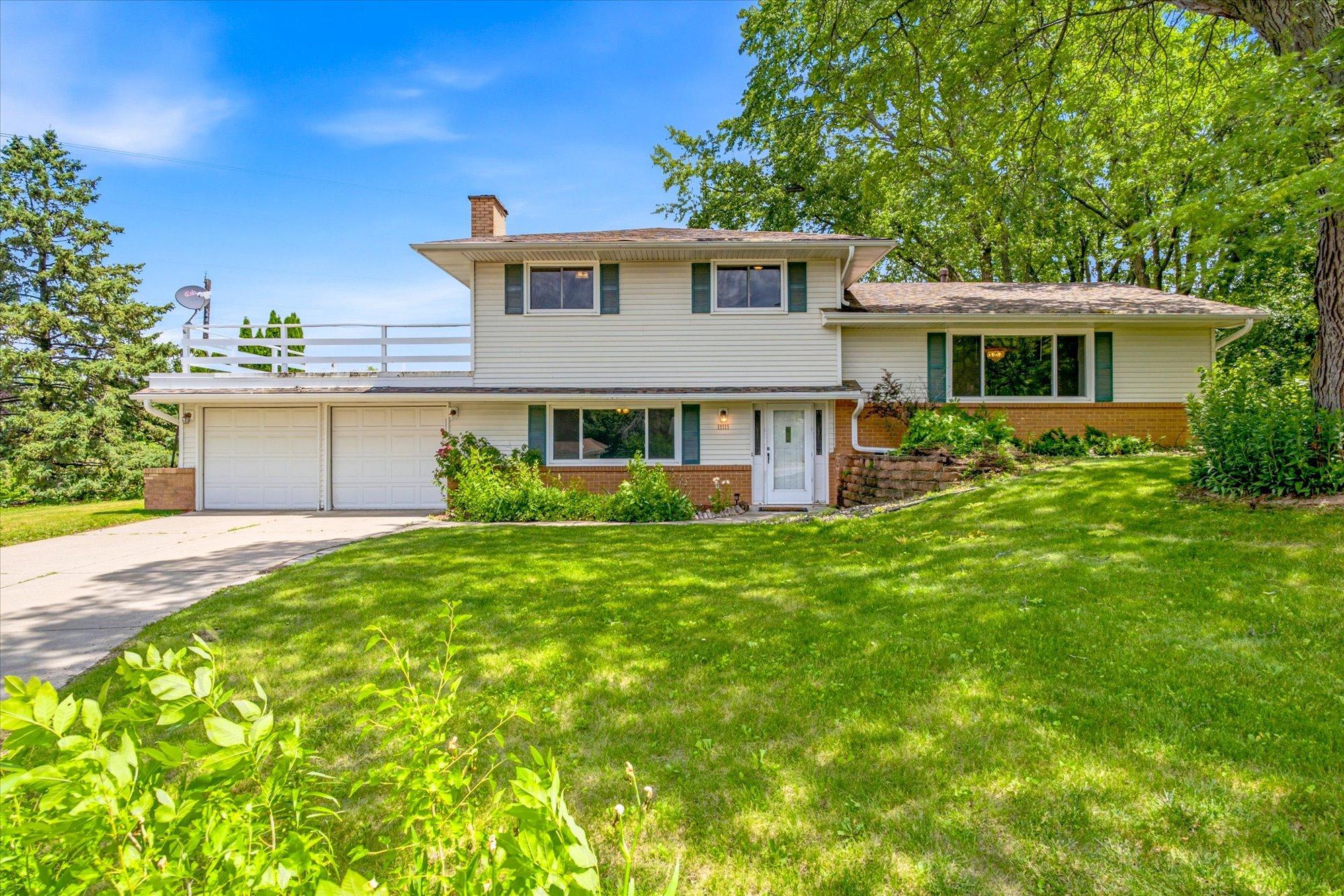 View of Residential at 11111 Carver Court, Burnsville MN 55337, Burnsville - Mike Wilen | Minnesota Team Real Estate