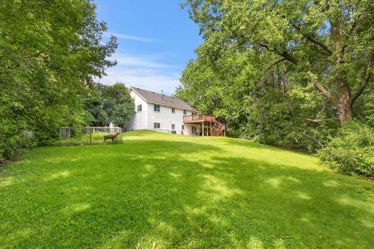 View of Residential at 1984 Helena Court, Oakdale MN 55128, Oakdale (43 of 48) - Mike Wilen | Minnesota Team Real Estate