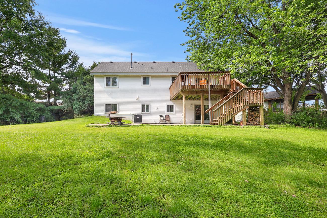 View of Residential at 1984 Helena Court, Oakdale MN 55128, Oakdale (15 of 48) - Mike Wilen | Minnesota Team Real Estate