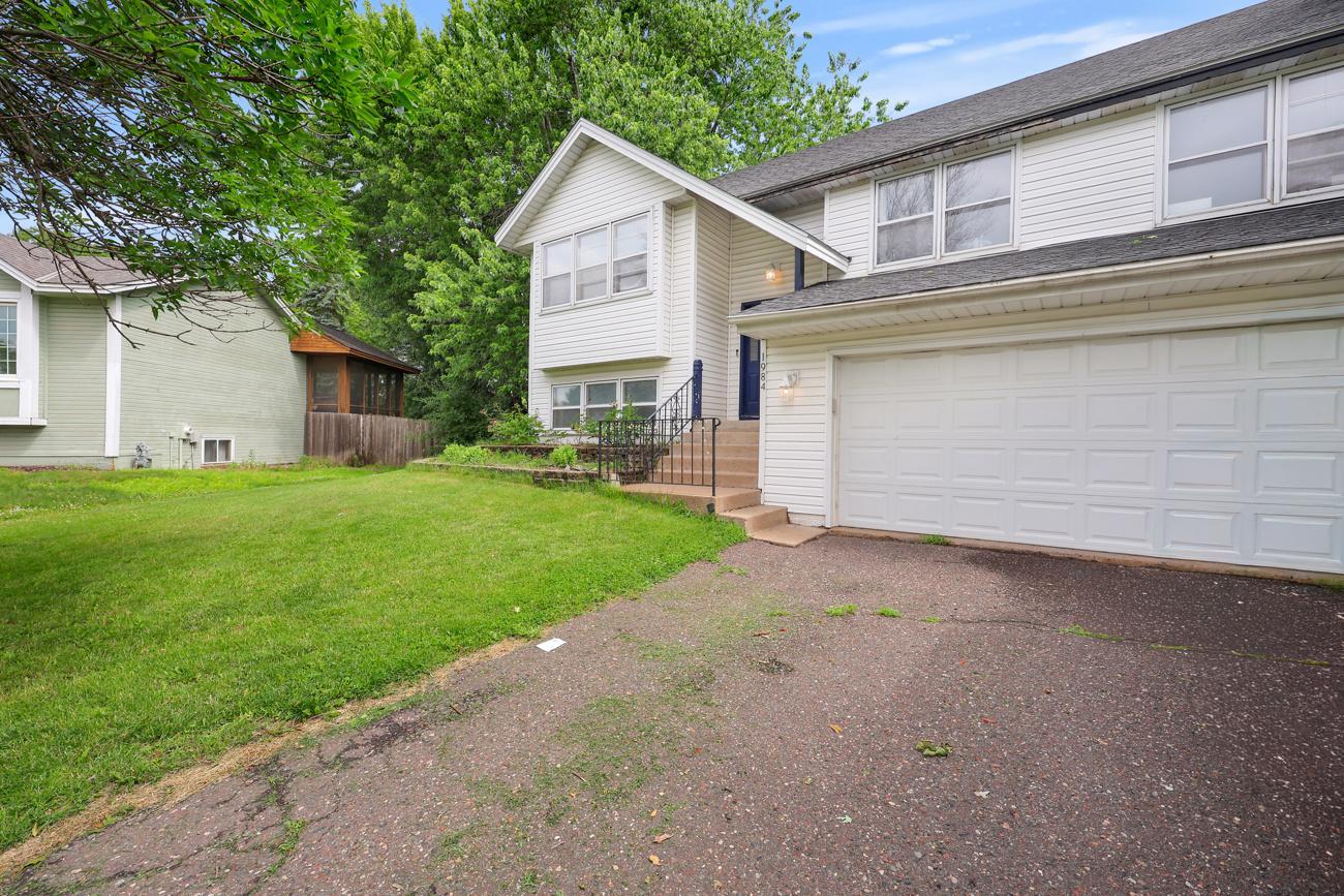 View of Residential at 1984 Helena Court, Oakdale MN 55128, Oakdale (5 of 48) - Mike Wilen | Minnesota Team Real Estate