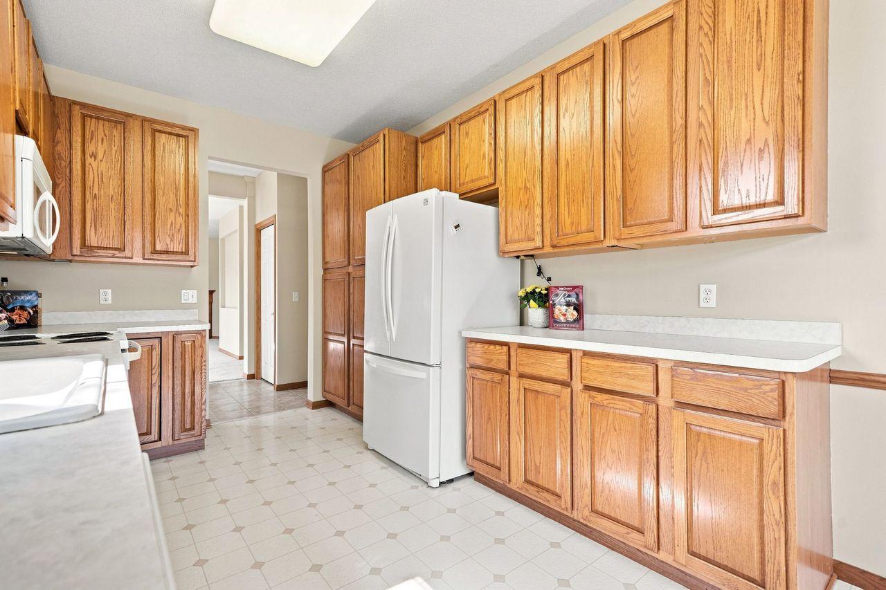 View of Residential at 14795 Bloomfield Circle, Rosemount MN 55068, Rosemount (8 of 35) - Mike Wilen | Minnesota Team Real Estate