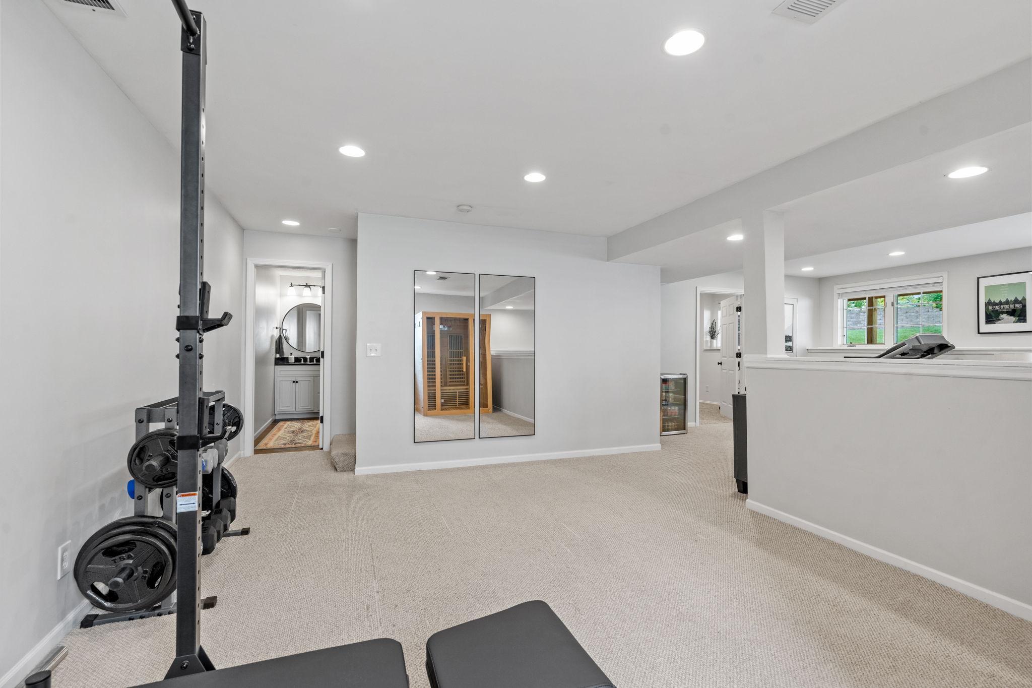 View of Residential at 2551 Cypress Street, Maplewood MN 55109, Maplewood (43 of 64) - Mike Wilen | Minnesota Team Real Estate