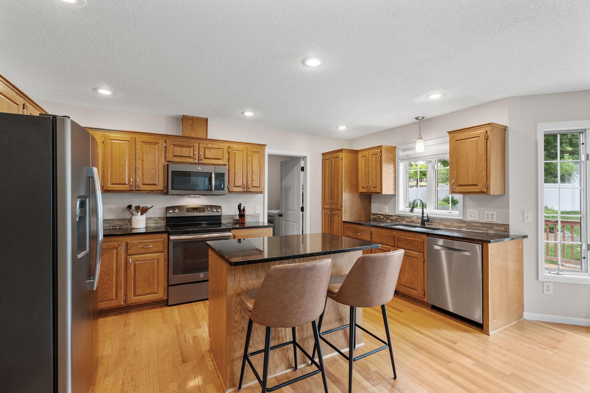 View of Residential at 2551 Cypress Street, Maplewood MN 55109, Maplewood (27 of 64) - Mike Wilen | Minnesota Team Real Estate