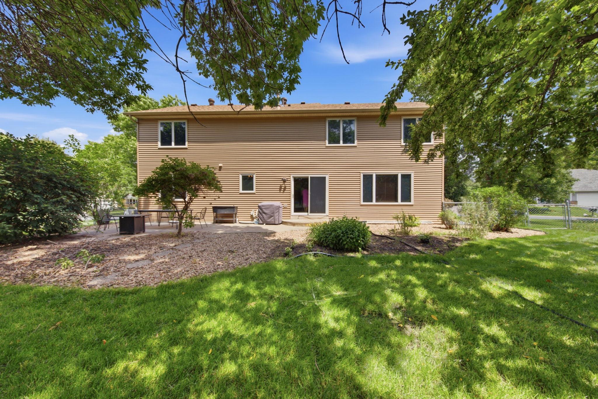 View of Residential at 9643 Polaris Lane, Maple Grove MN 55369, Maple Grove (25 of 29) - Mike Wilen | Minnesota Team Real Estate