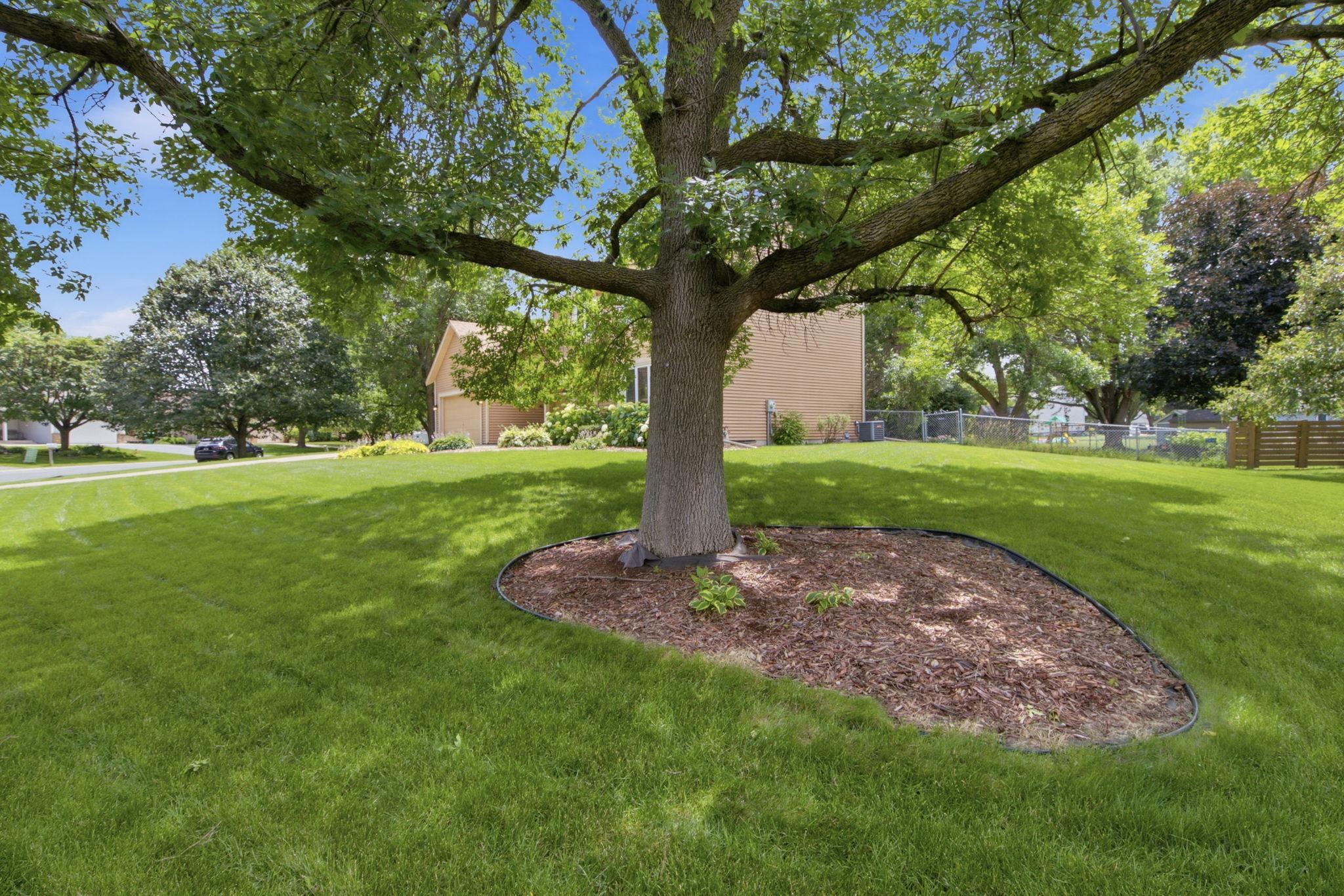View of Residential at 9643 Polaris Lane, Maple Grove MN 55369, Maple Grove (24 of 29) - Mike Wilen | Minnesota Team Real Estate