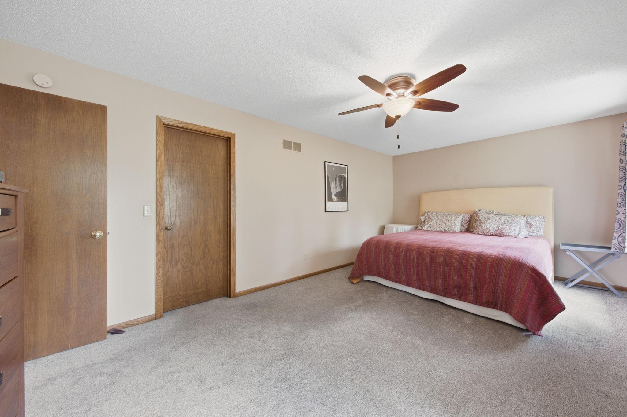 View of Residential at 9643 Polaris Lane, Maple Grove MN 55369, Maple Grove (17 of 29) - Mike Wilen | Minnesota Team Real Estate