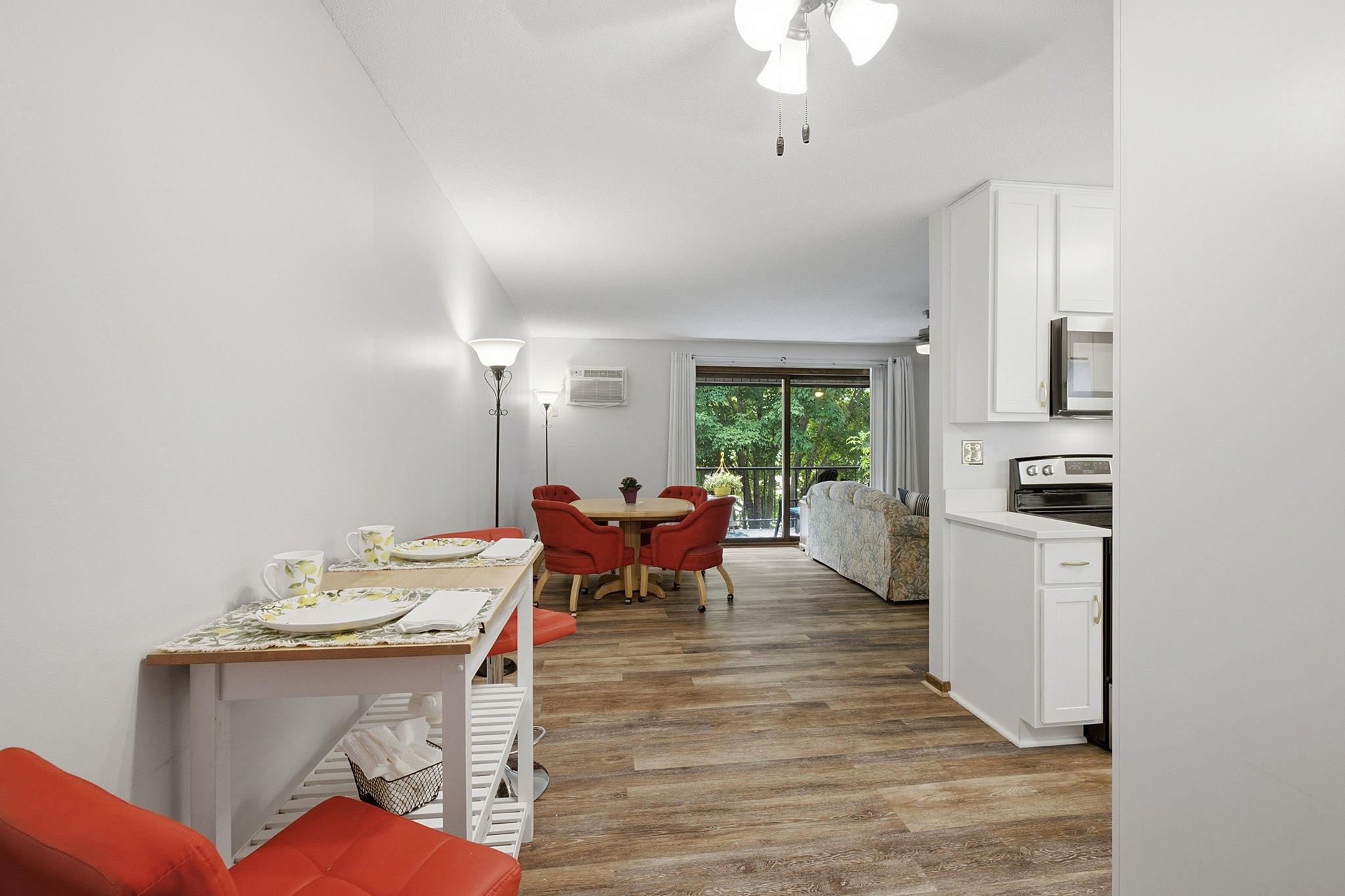 View of Residential at 255 Westview Drive #308, West Saint Paul MN 55118, West Saint Paul (7 of 39) - Mike Wilen | Minnesota Team Real Estate