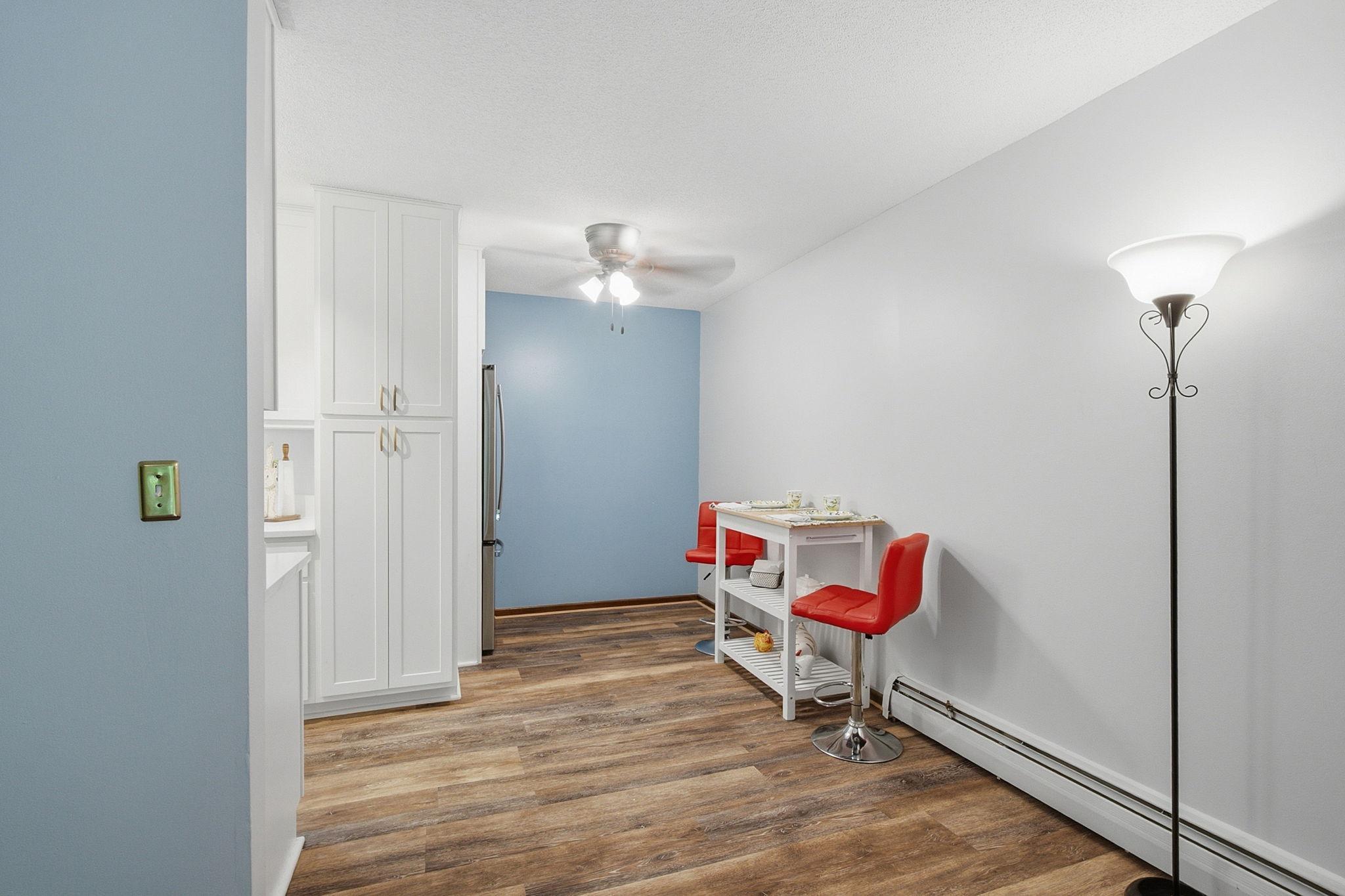 View of Residential at 255 Westview Drive #308, West Saint Paul MN 55118, West Saint Paul (9 of 39) - Mike Wilen | Minnesota Team Real Estate