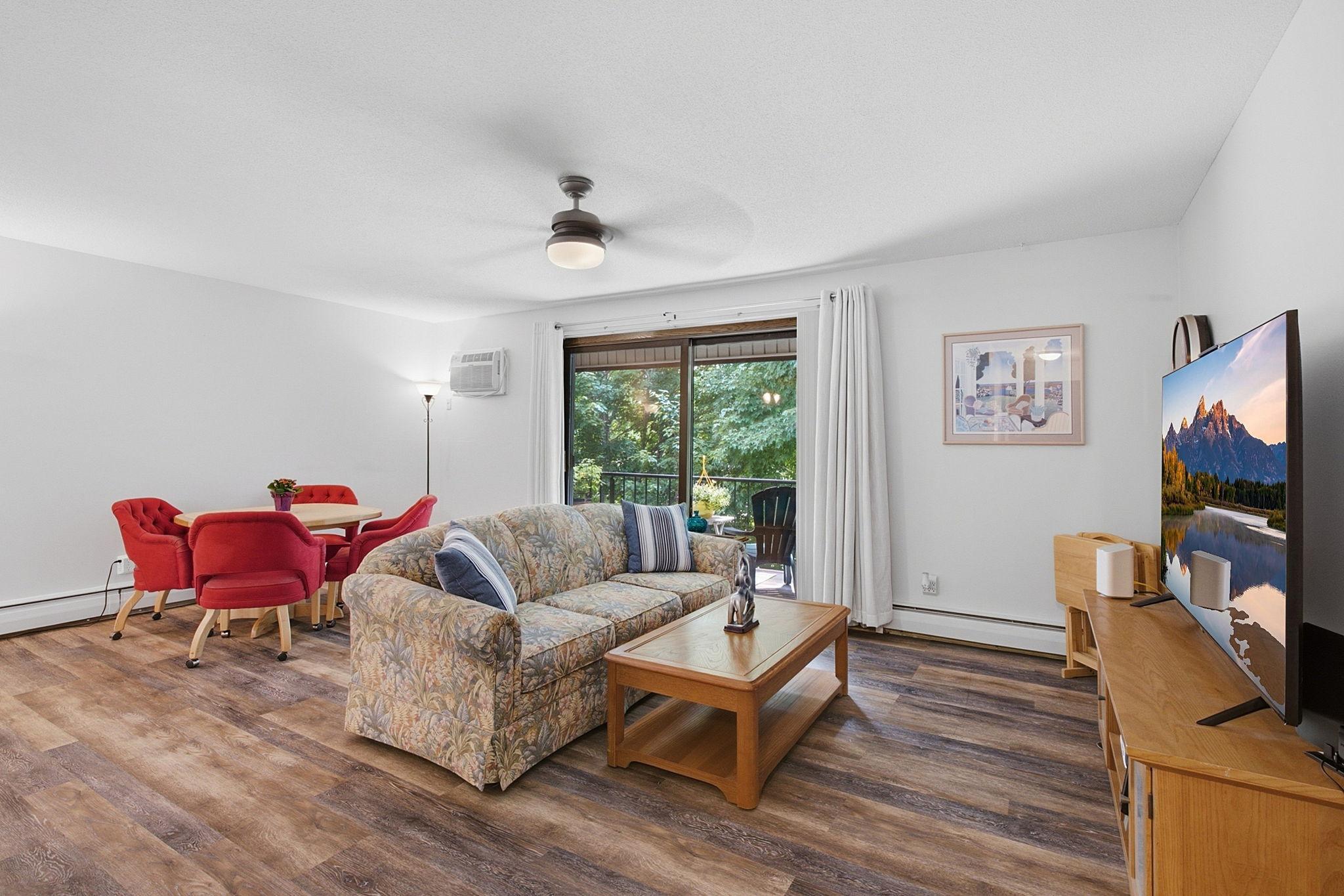 View of Residential at 255 Westview Drive #308, West Saint Paul MN 55118, West Saint Paul (11 of 39) - Mike Wilen | Minnesota Team Real Estate