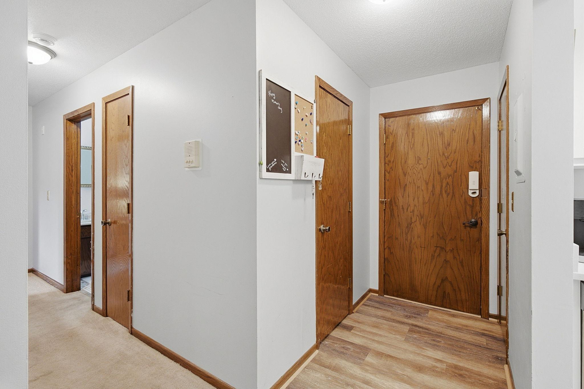 View of Residential at 255 Westview Drive #308, West Saint Paul MN 55118, West Saint Paul (10 of 39) - Mike Wilen | Minnesota Team Real Estate