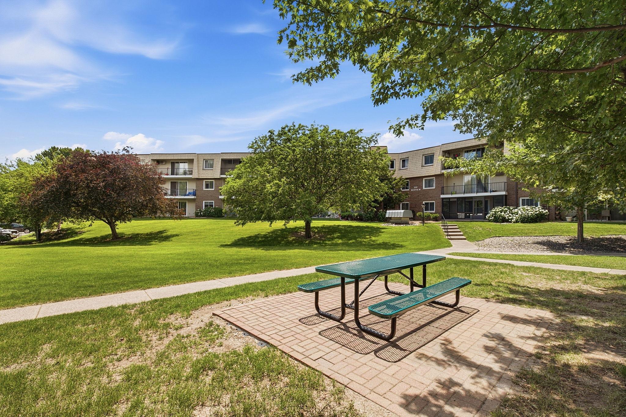 View of Residential at 255 Westview Drive #308, West Saint Paul MN 55118, West Saint Paul (30 of 39) - Mike Wilen | Minnesota Team Real Estate