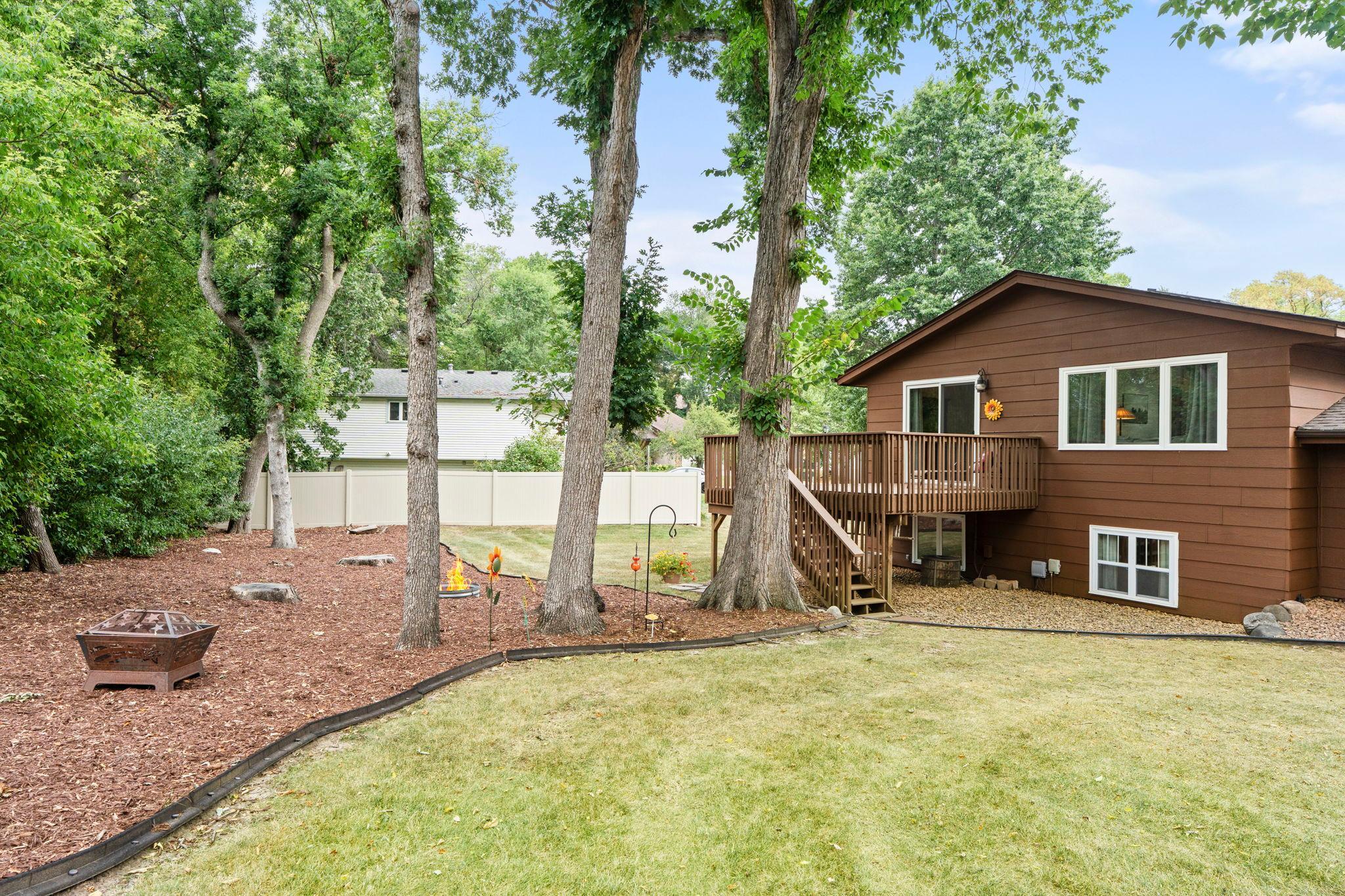 View of Residential at 4567 Kirkwood Circle, Eagan MN 55123, Eagan (54 of 67) - Mike Wilen | Minnesota Team Real Estate