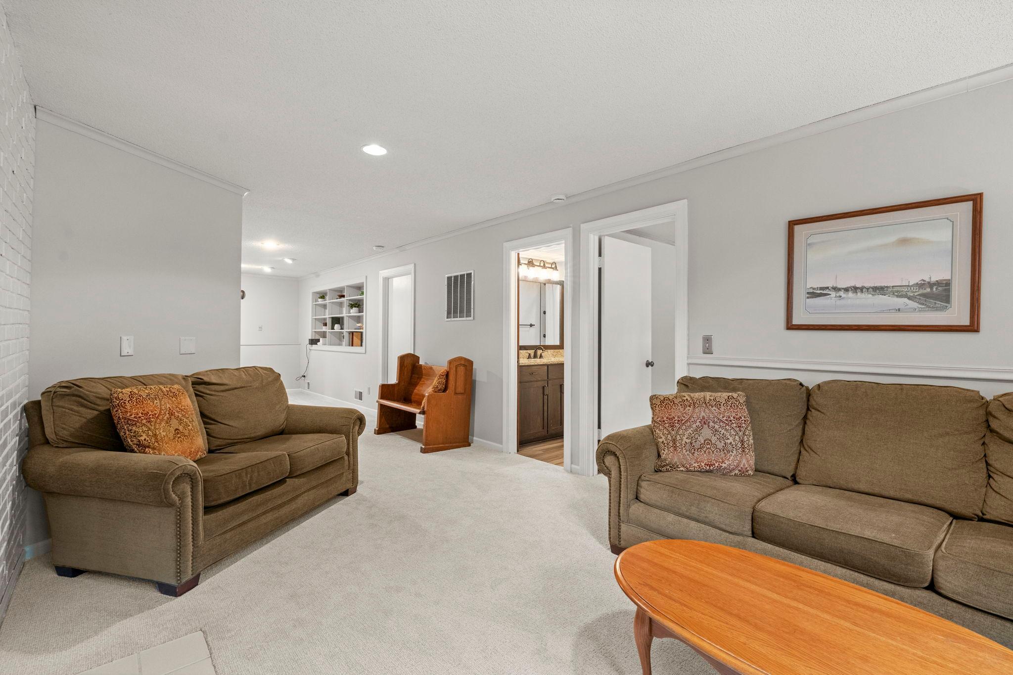 View of Residential at 4567 Kirkwood Circle, Eagan MN 55123, Eagan (40 of 67) - Mike Wilen | Minnesota Team Real Estate