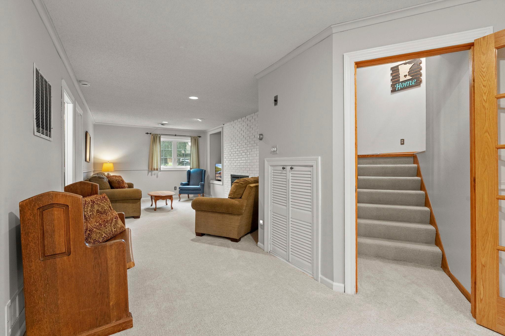 View of Residential at 4567 Kirkwood Circle, Eagan MN 55123, Eagan (36 of 67) - Mike Wilen | Minnesota Team Real Estate