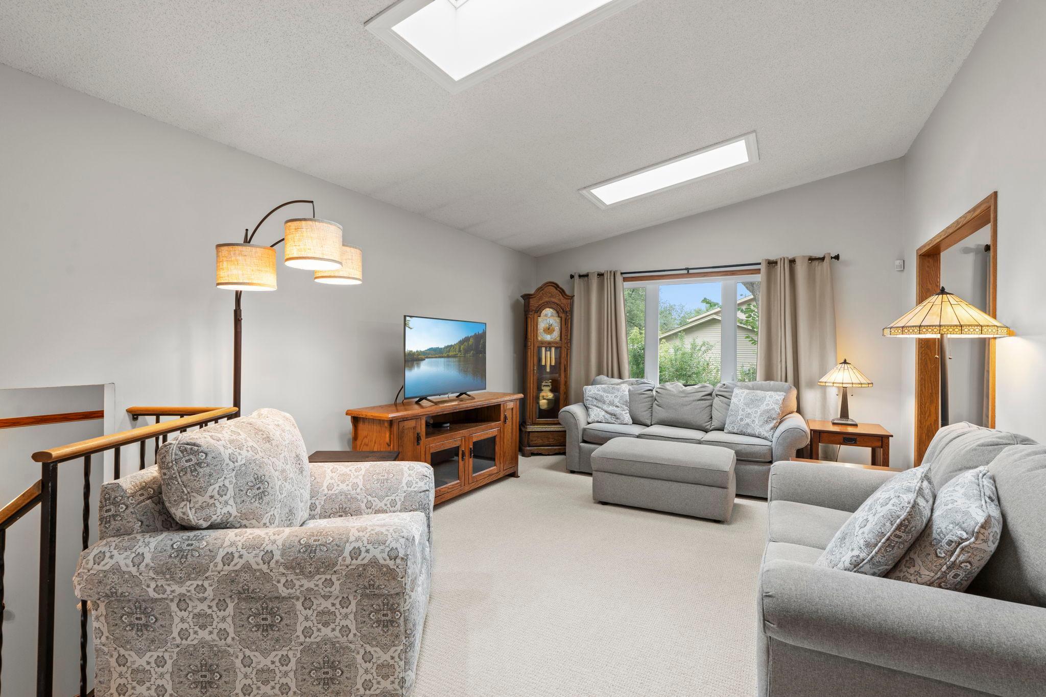 View of Residential at 4567 Kirkwood Circle, Eagan MN 55123, Eagan (14 of 67) - Mike Wilen | Minnesota Team Real Estate