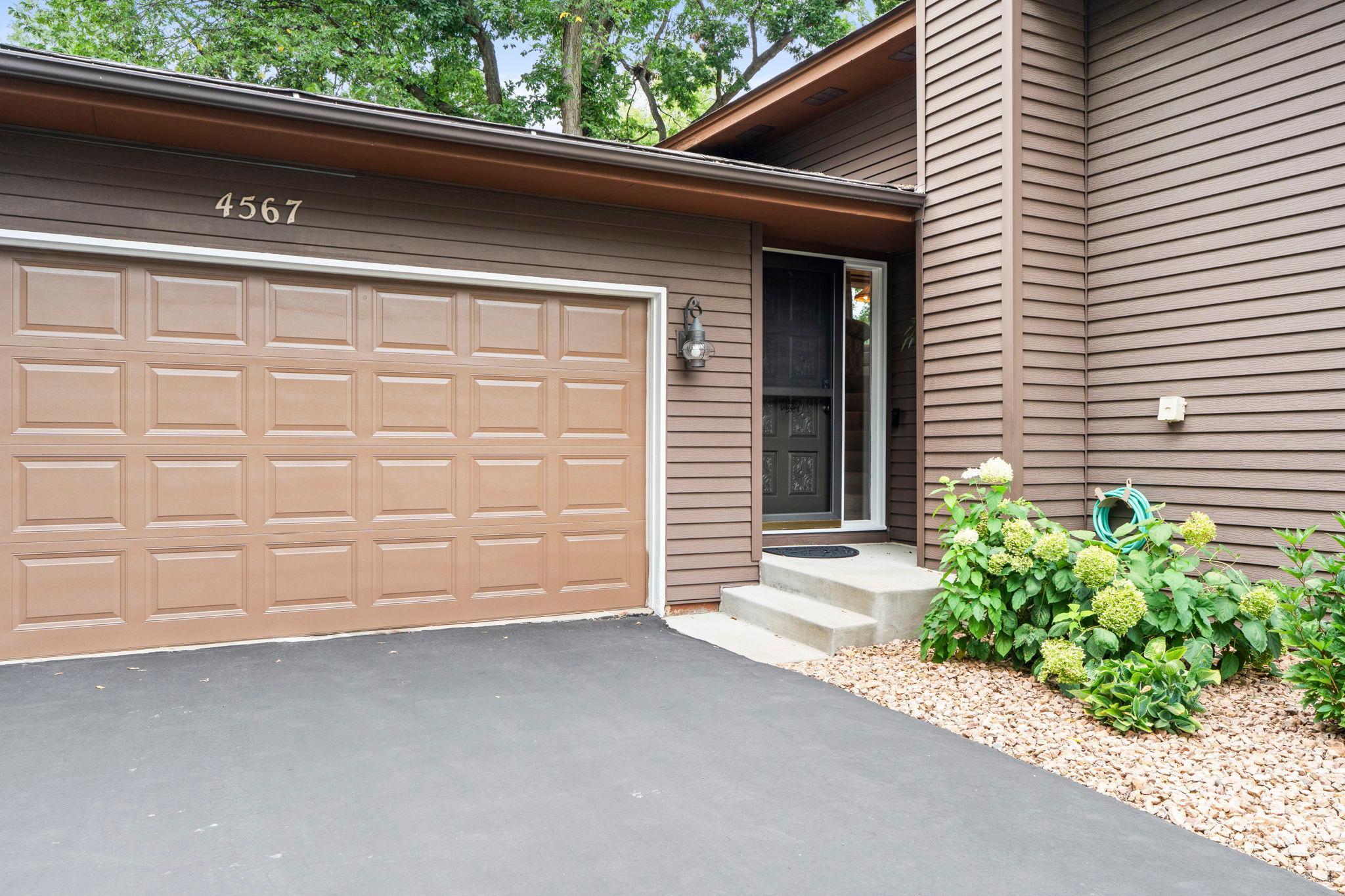 View of Residential at 4567 Kirkwood Circle, Eagan MN 55123, Eagan (8 of 67) - Mike Wilen | Minnesota Team Real Estate