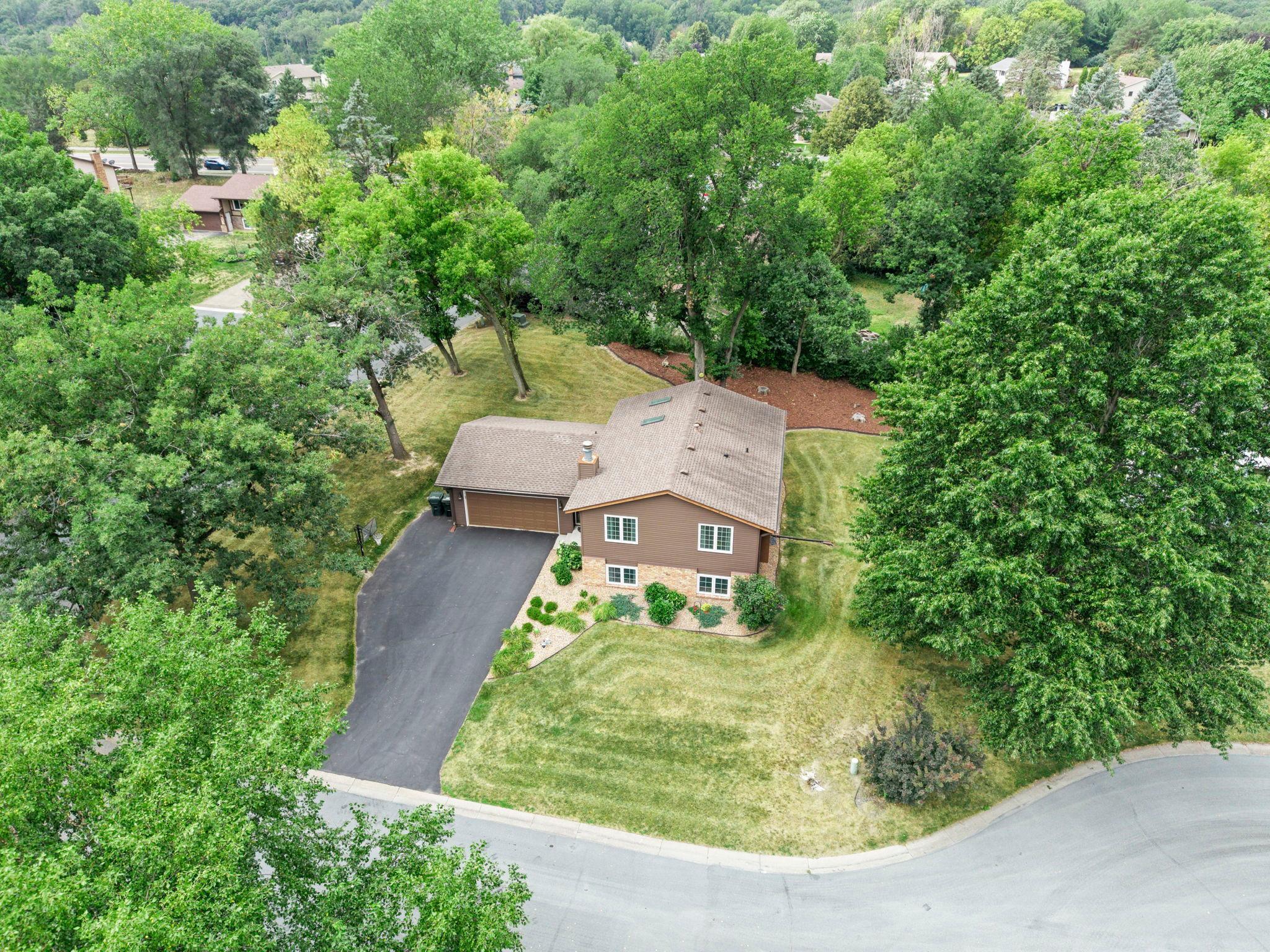 View of Residential at 4567 Kirkwood Circle, Eagan MN 55123, Eagan (6 of 67) - Mike Wilen | Minnesota Team Real Estate