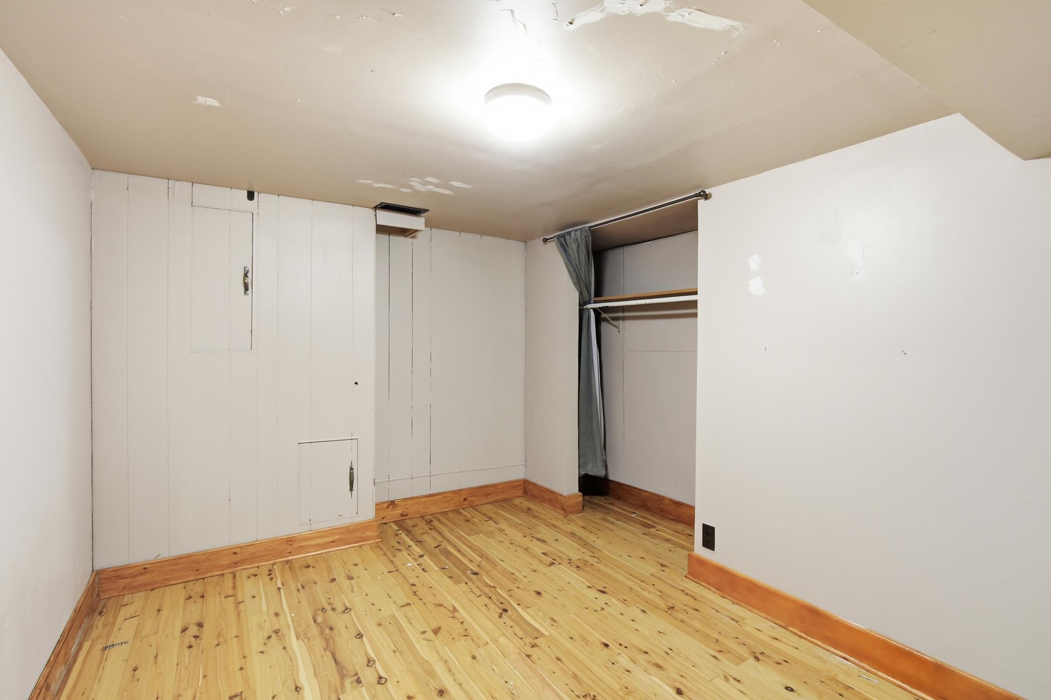 View of Residential at 5311 Knox Avenue, Brooklyn Center MN 55430, Brooklyn Center (22 of 34) - Mike Wilen | Minnesota Team Real Estate