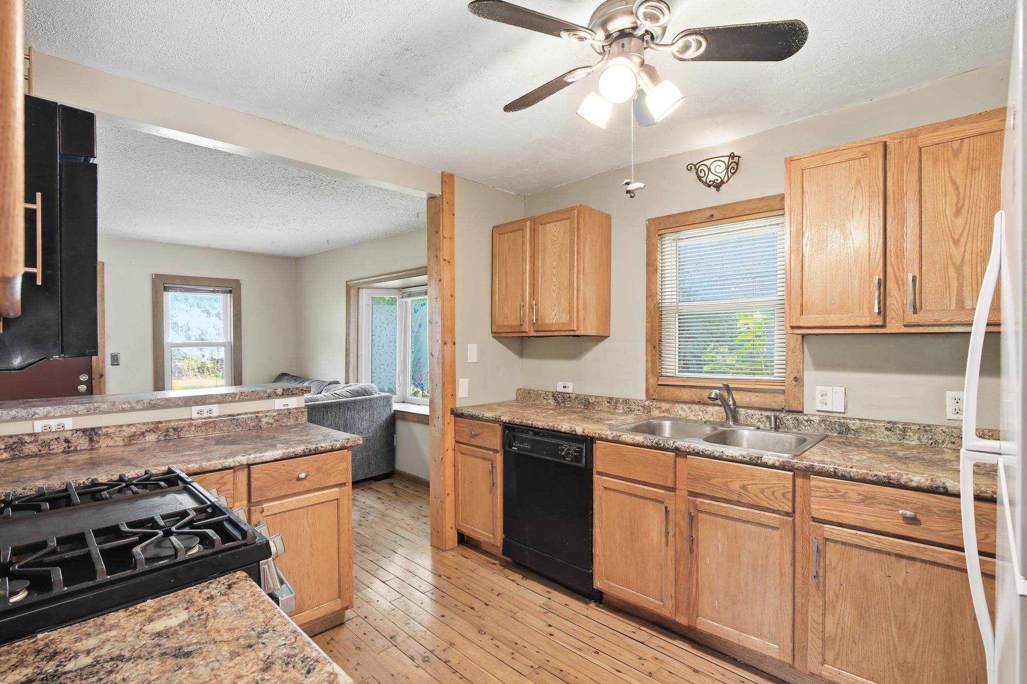 View of Residential at 5311 Knox Avenue, Brooklyn Center MN 55430, Brooklyn Center (10 of 34) - Mike Wilen | Minnesota Team Real Estate